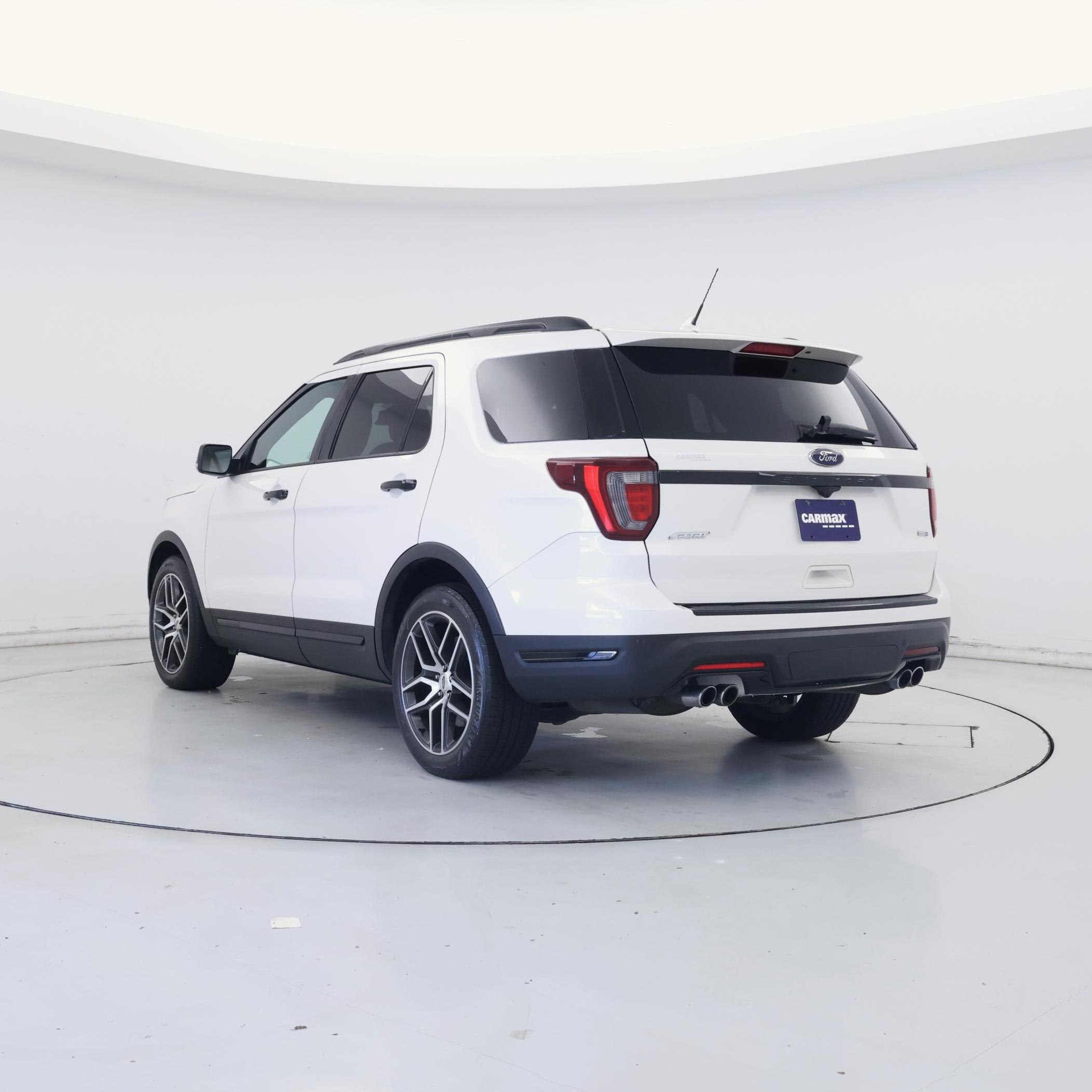 Thumbnail: 2018 Ford Explorer - 2