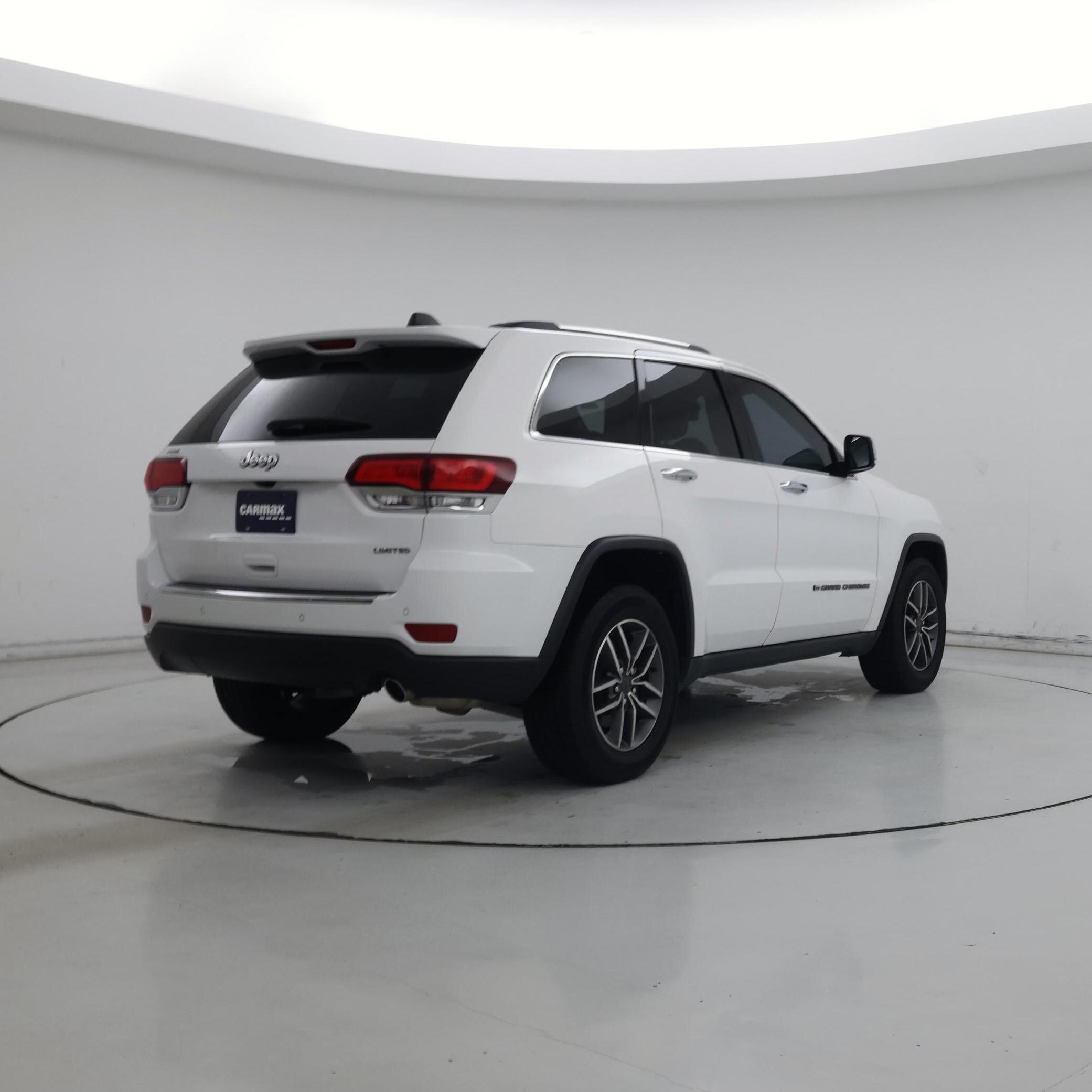 Thumbnail: 2022 Jeep Grand Cherokee - 8