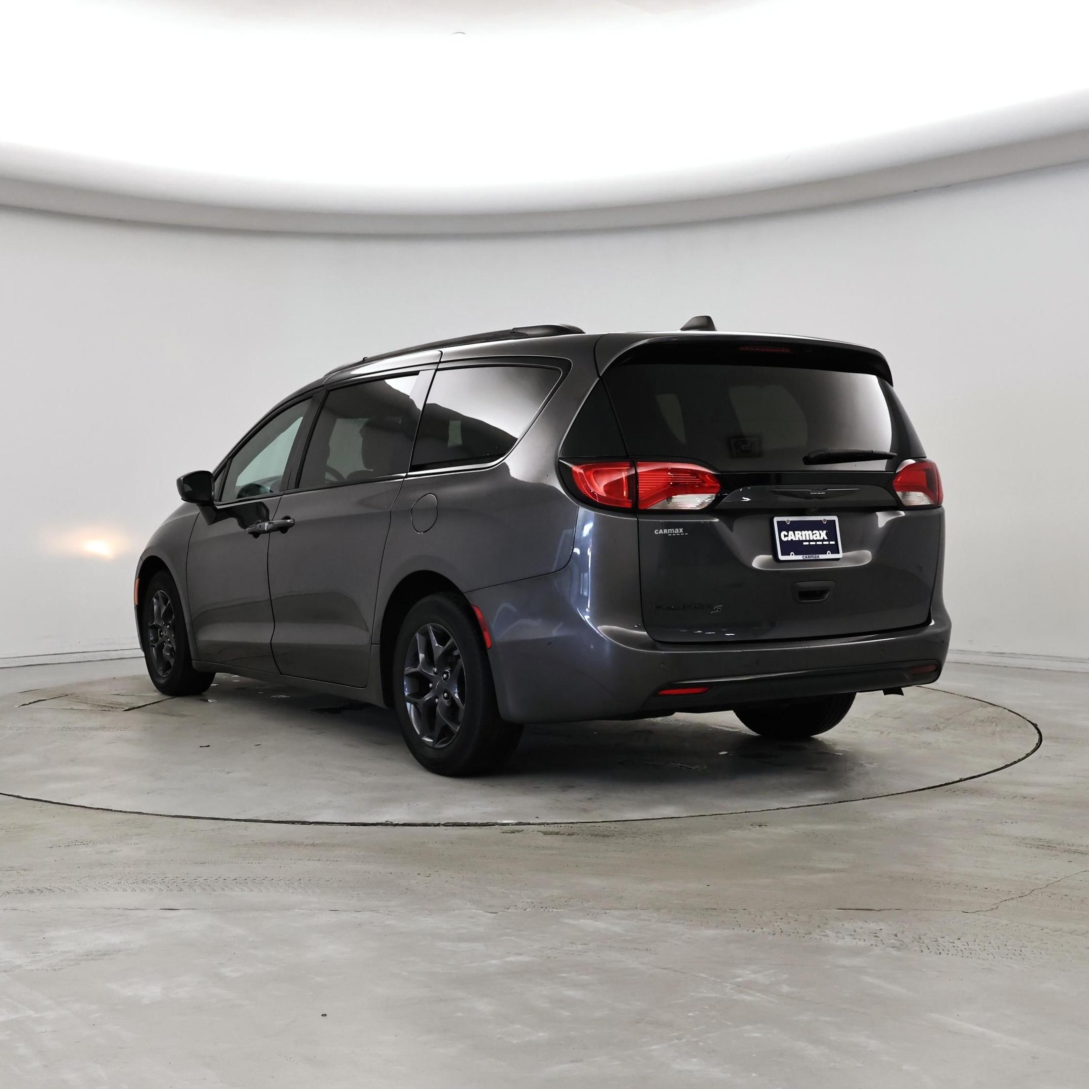 Thumbnail: 2020 Chrysler Pacifica - 2