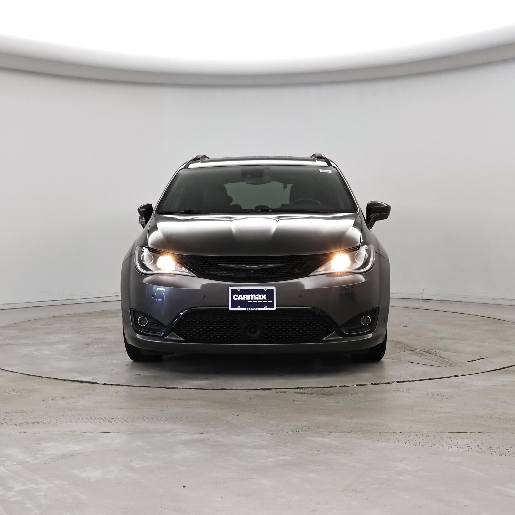 Thumbnail: 2020 Chrysler Pacifica - 5