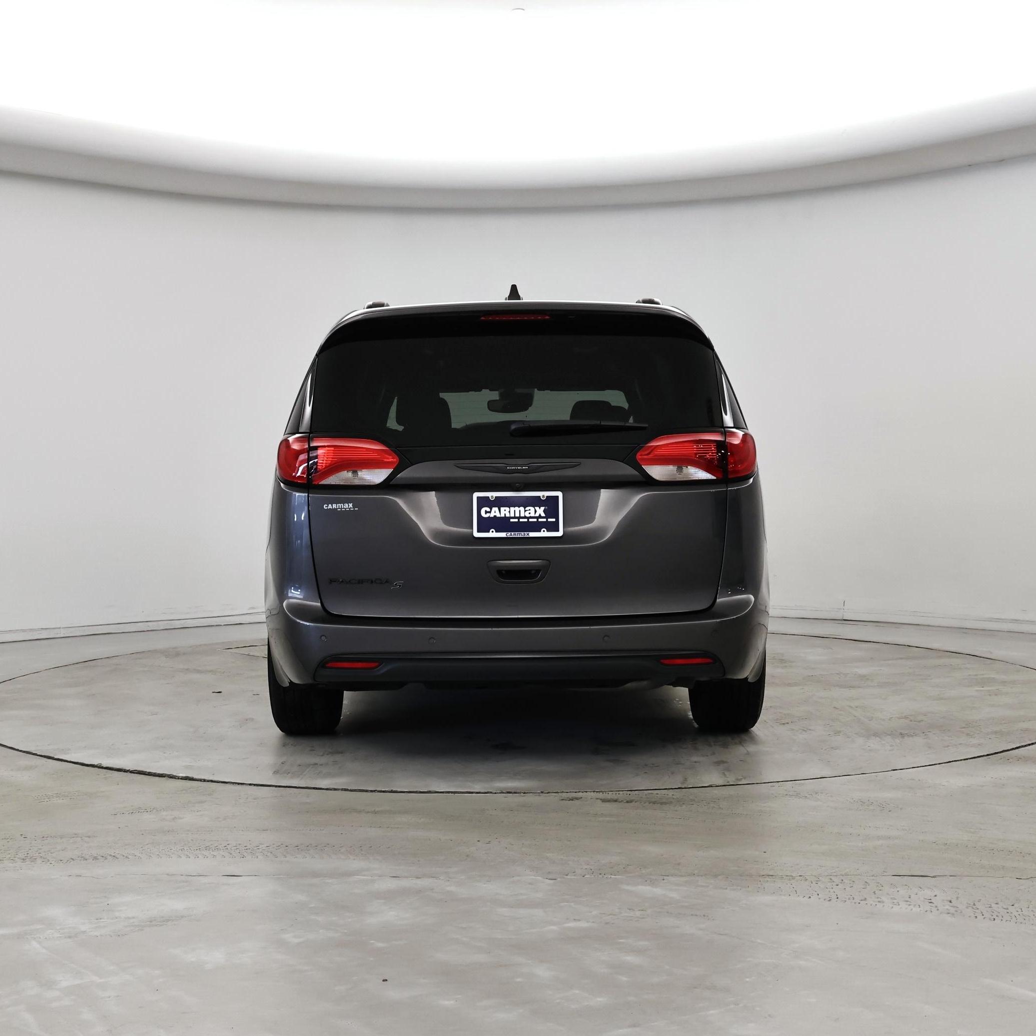 Thumbnail: 2020 Chrysler Pacifica - 6