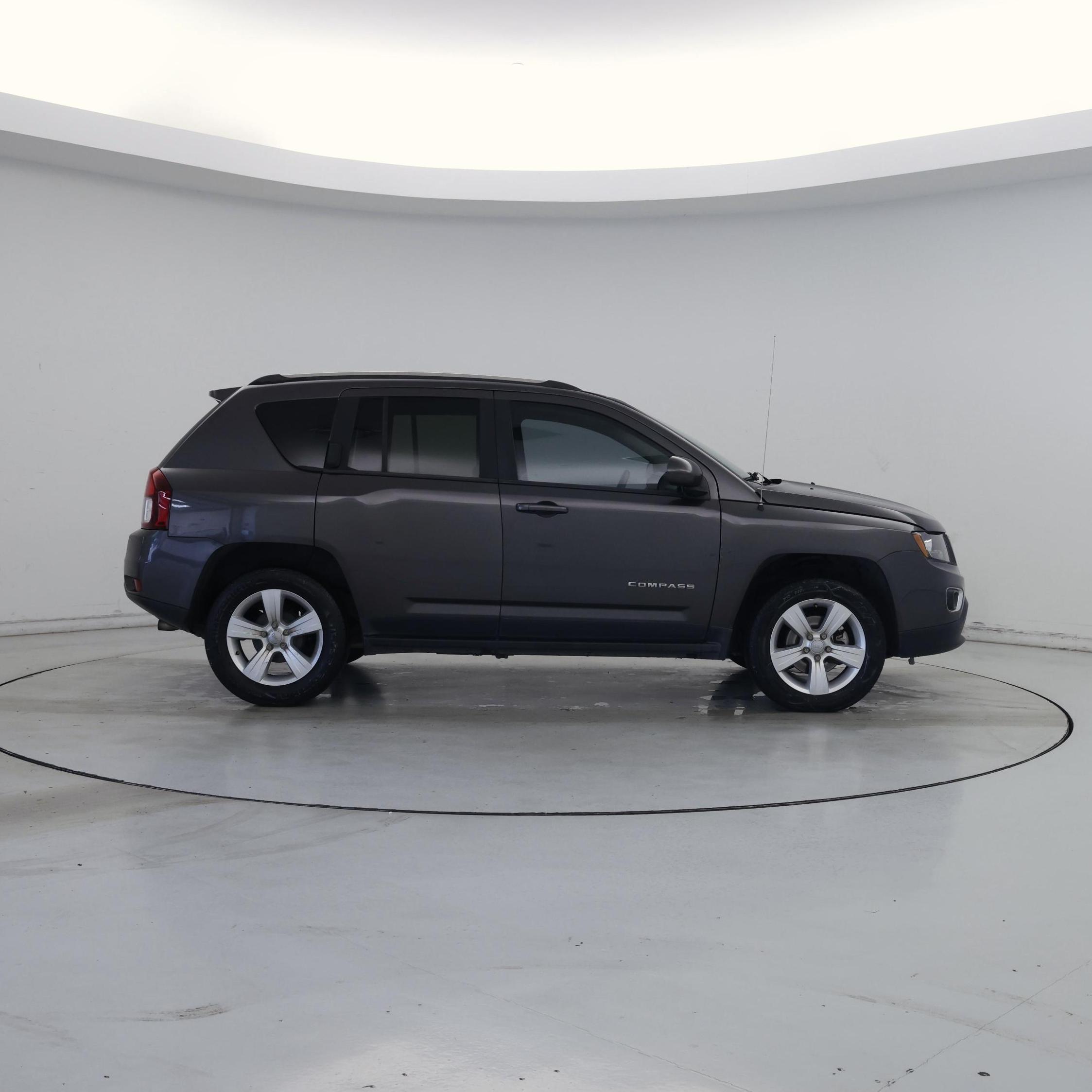 Thumbnail: 2015 Jeep Compass - 7