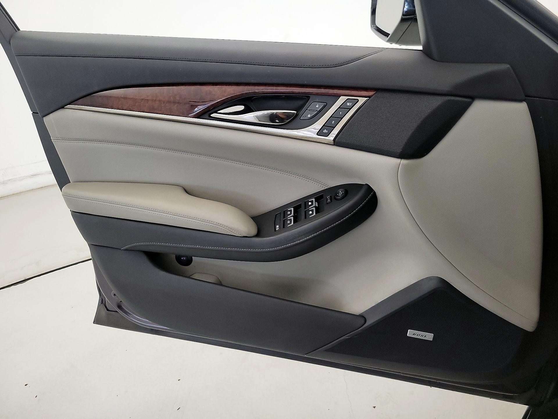 Thumbnail: 2015 Cadillac CTS - 12