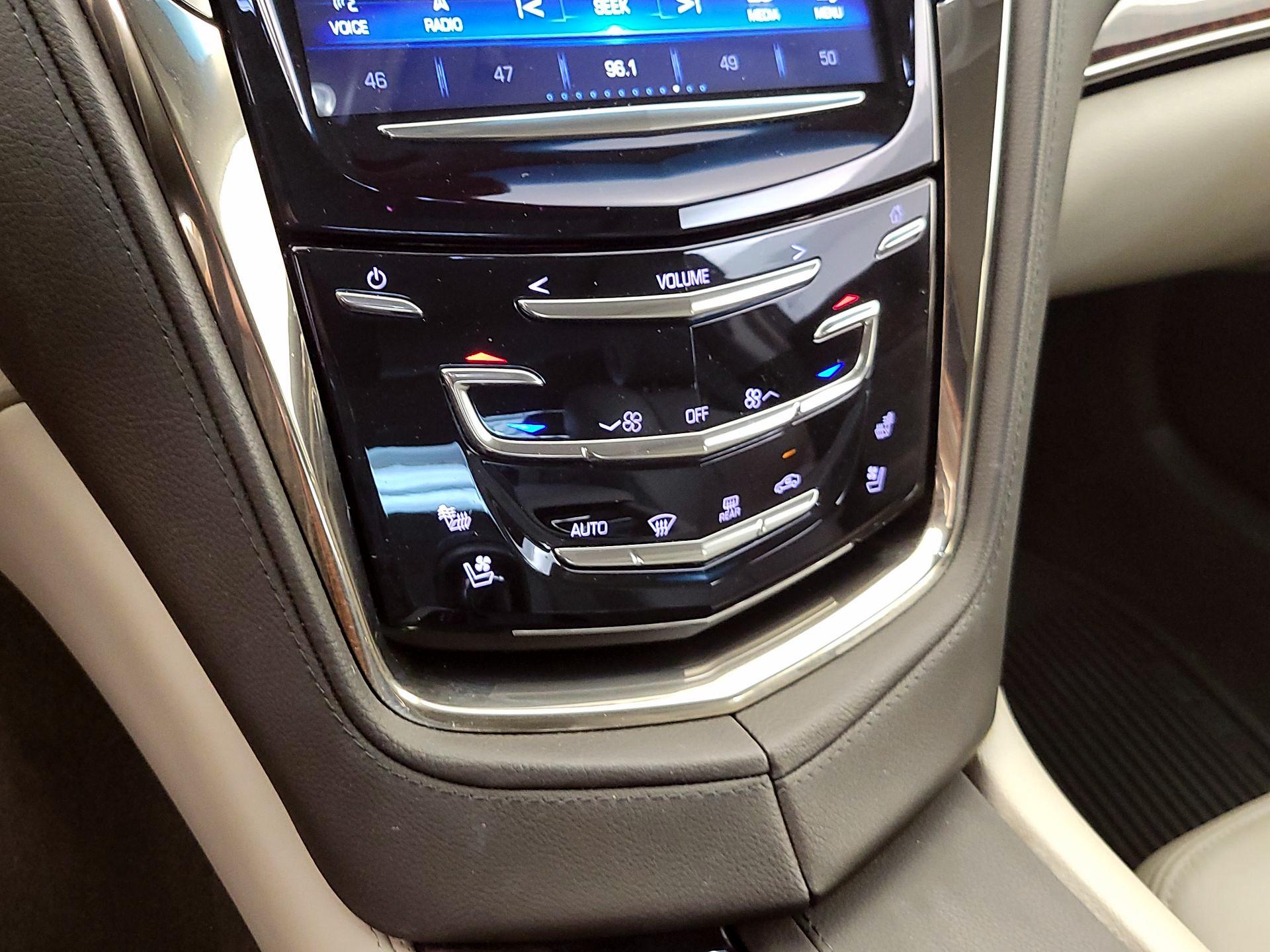 Thumbnail: 2015 Cadillac CTS - 17