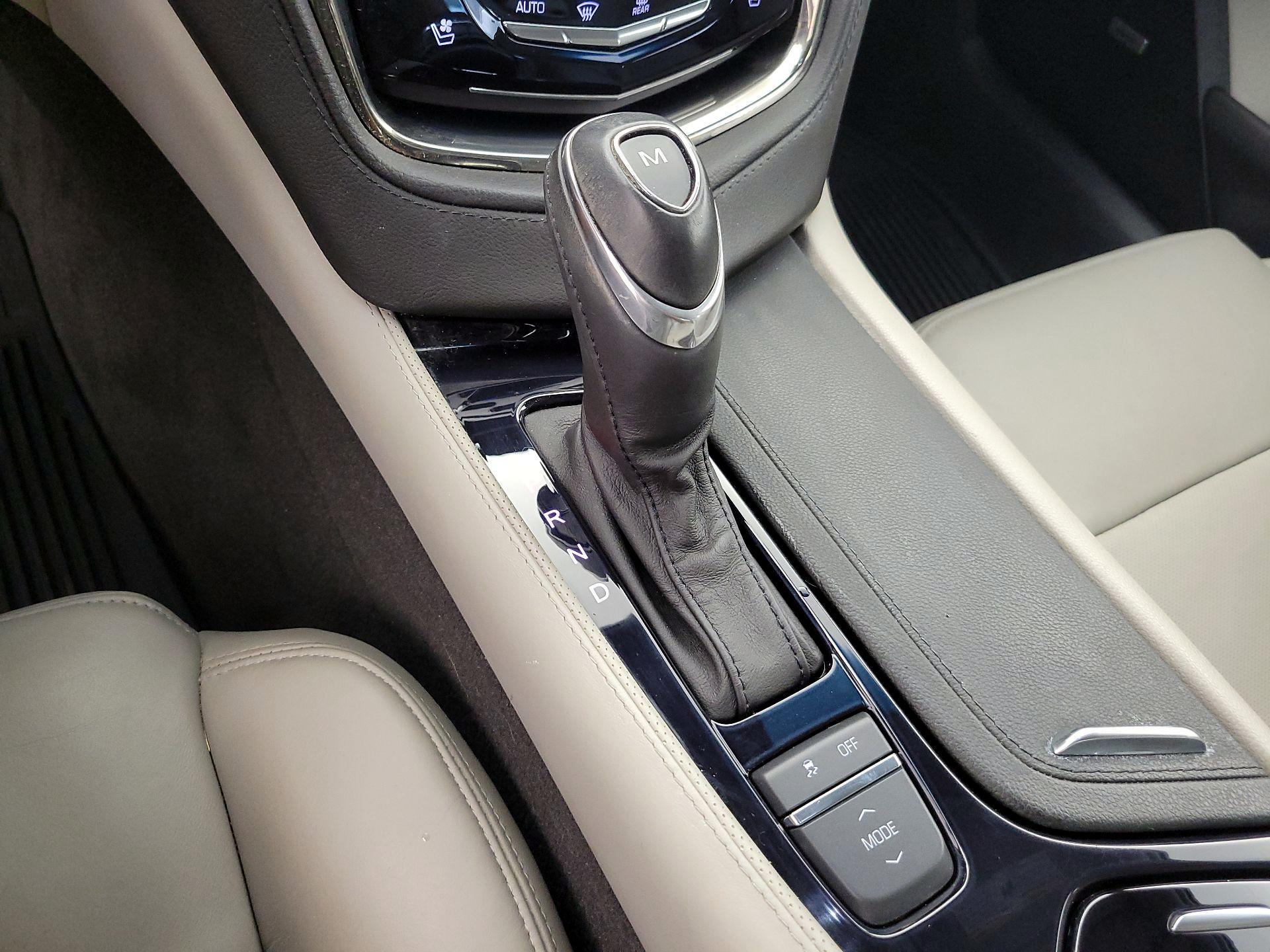 Thumbnail: 2015 Cadillac CTS - 18