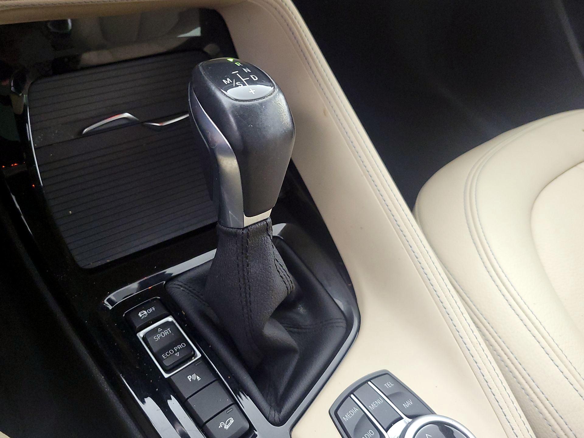 Thumbnail: 2016 BMW X1 - 18