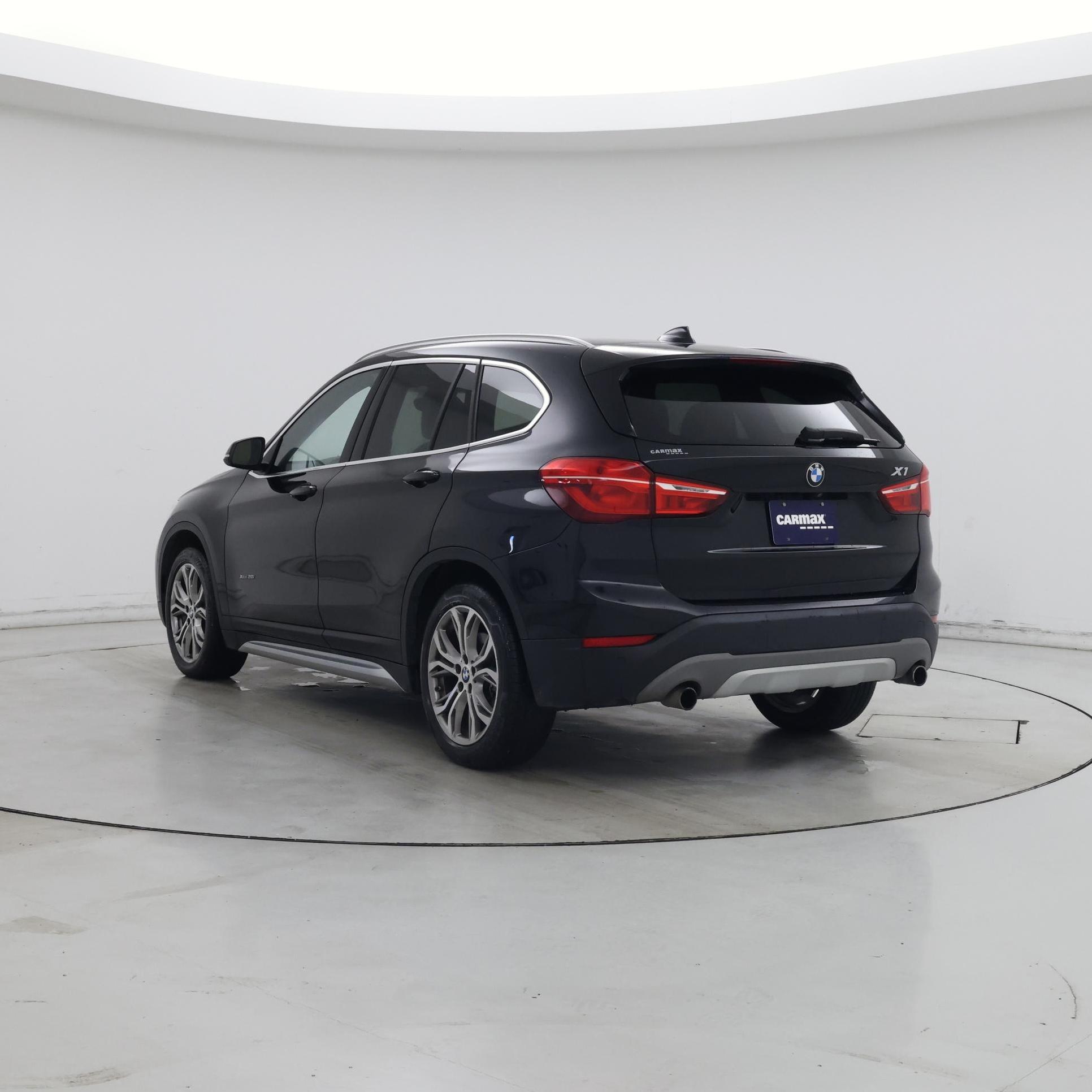 Thumbnail: 2016 BMW X1 - 2