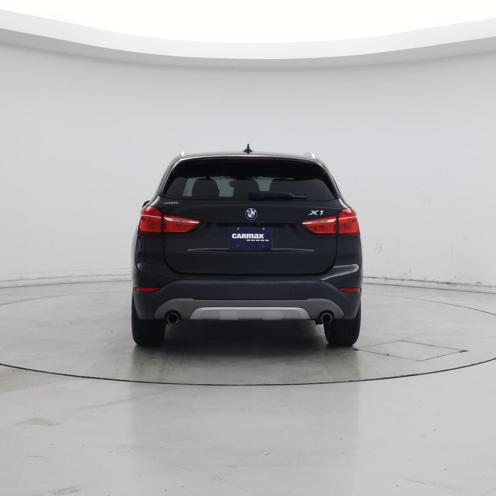Thumbnail: 2016 BMW X1 - 6