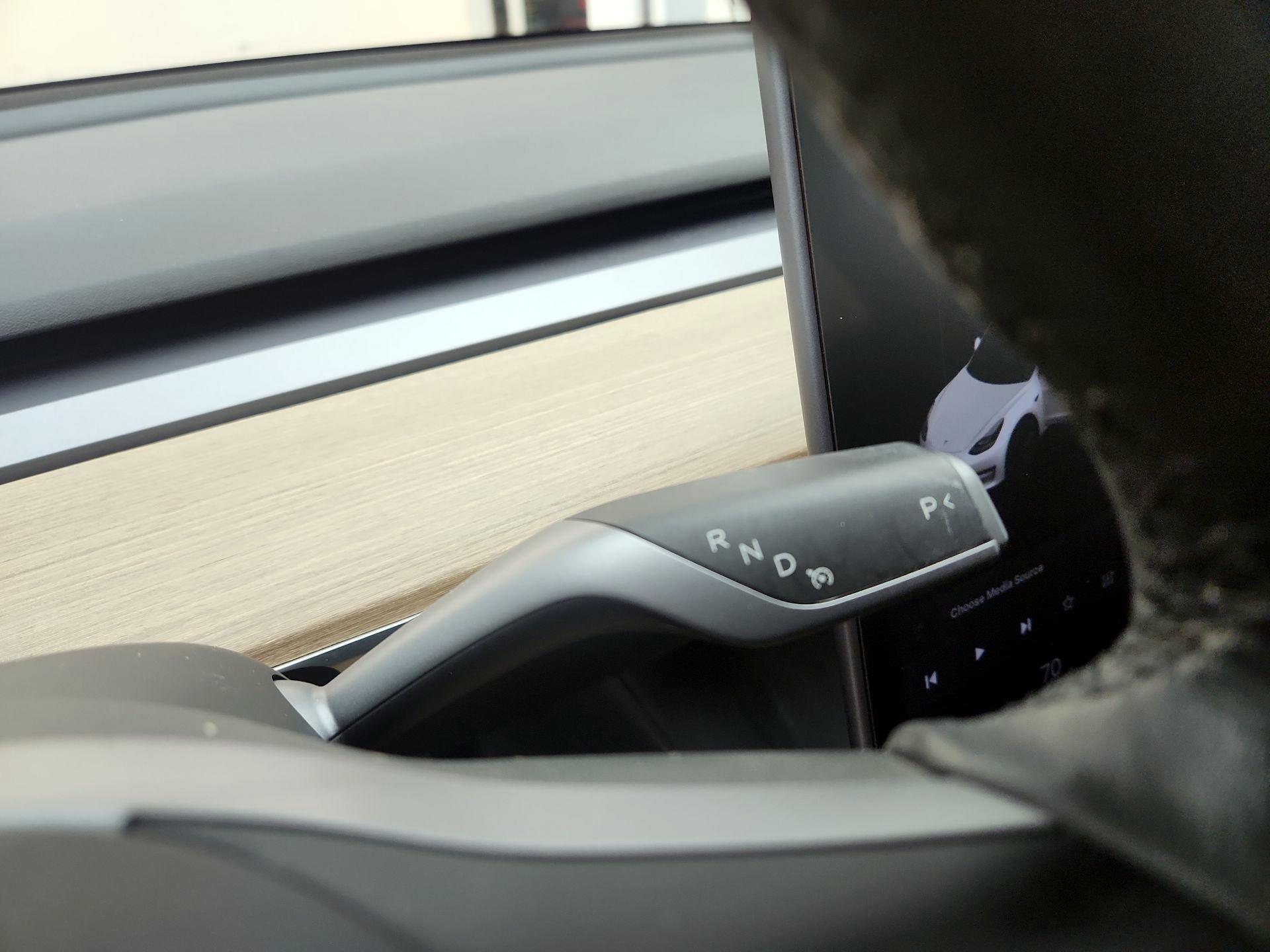 Thumbnail: 2021 Tesla Model 3 - 17