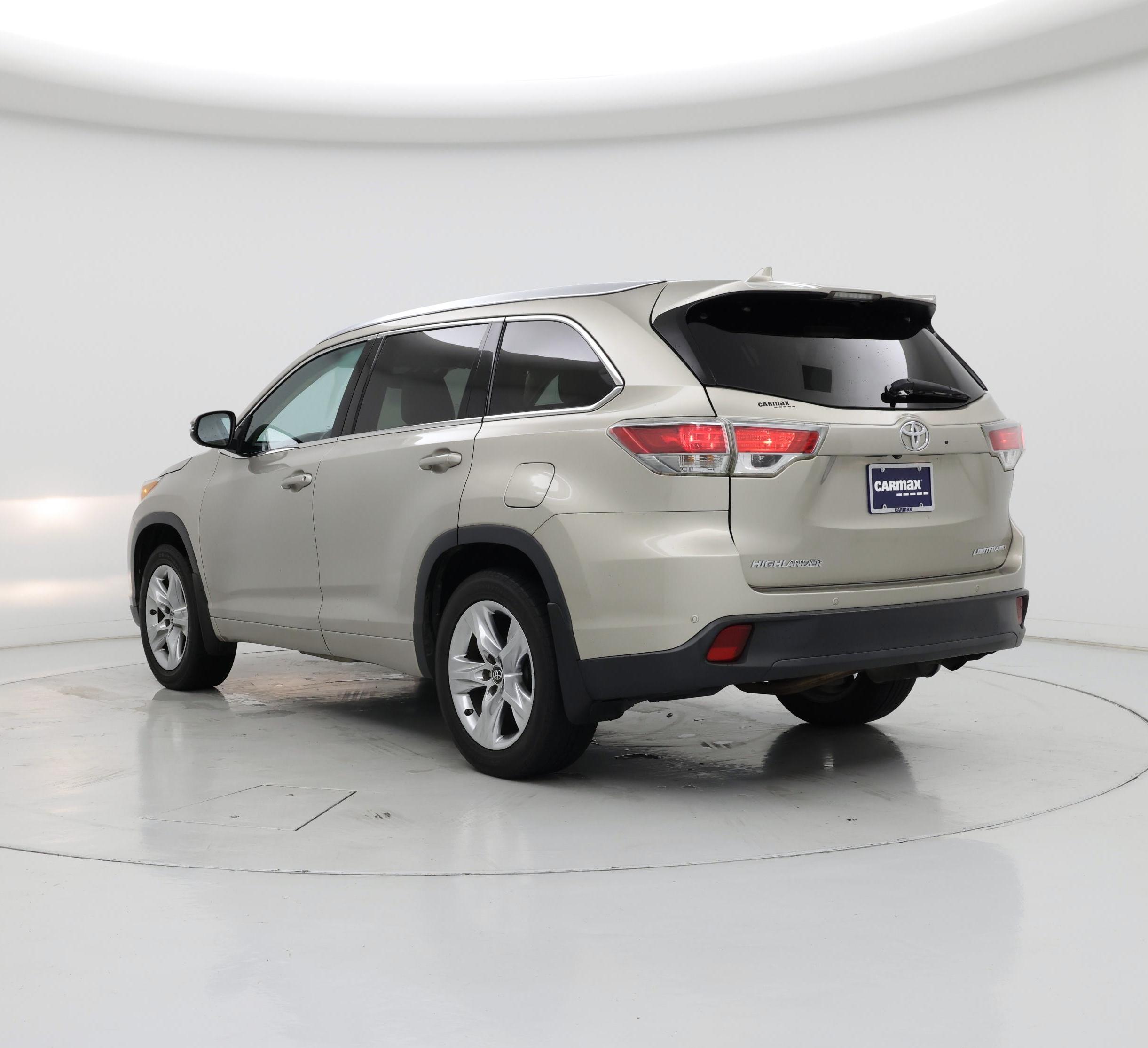 Thumbnail: 2016 Toyota Highlander - 2