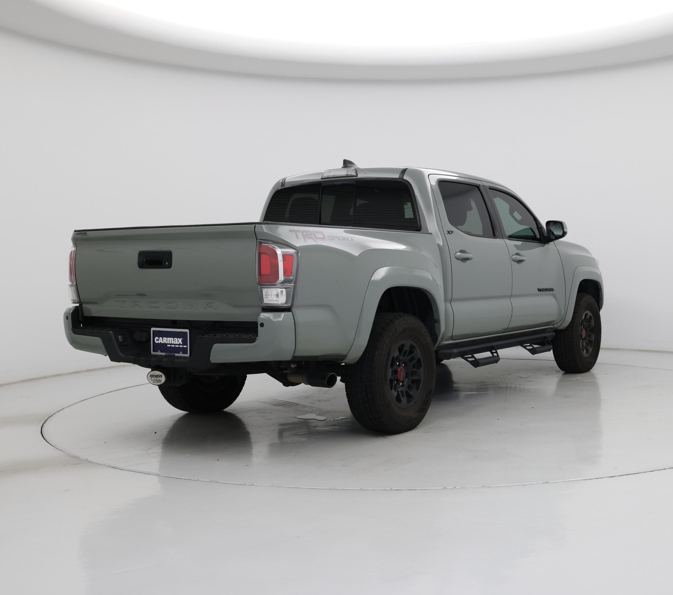 Thumbnail: 2022 Toyota Tacoma - 8