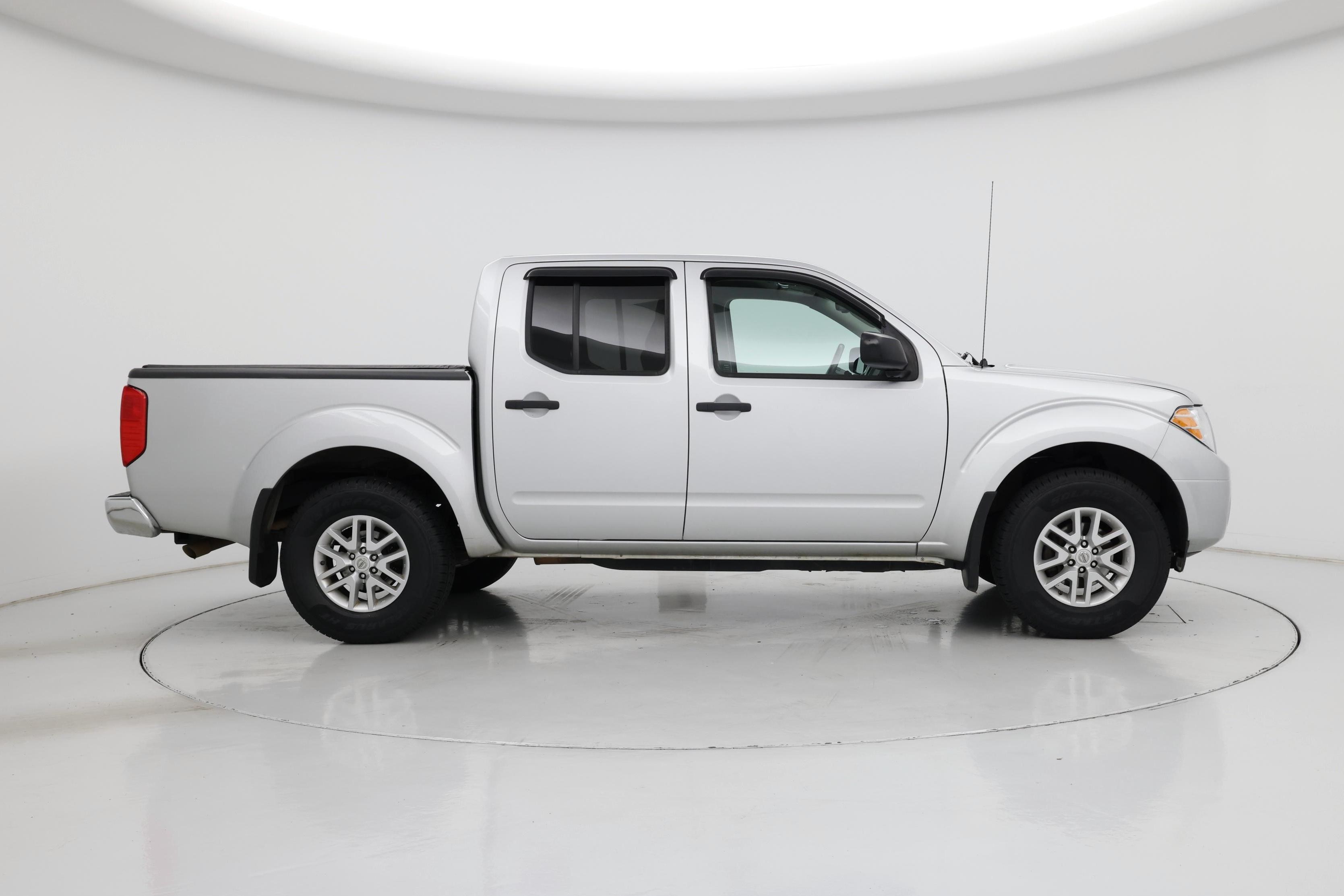 Thumbnail: 2017 Nissan Frontier - 7