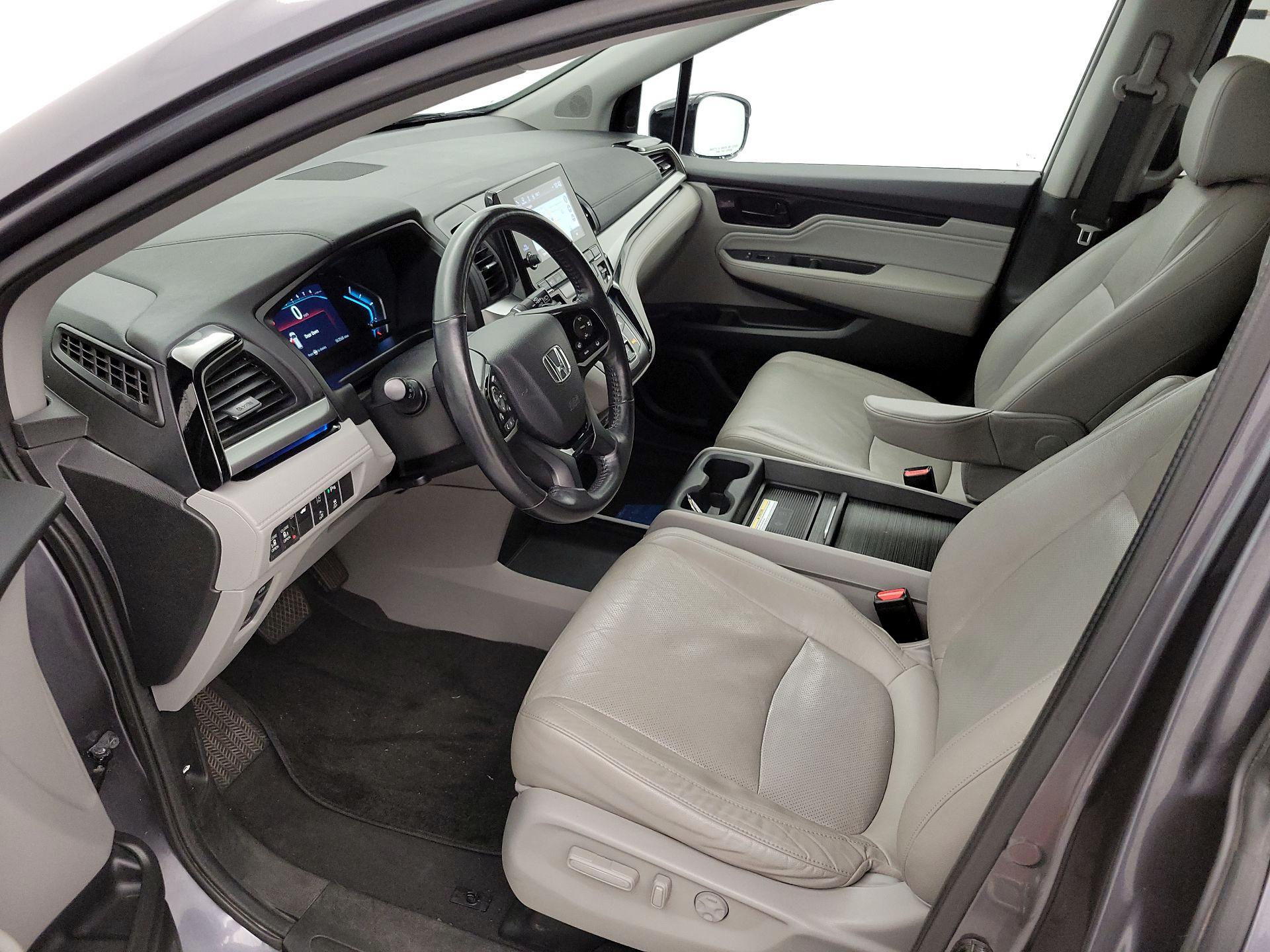 Thumbnail: 2018 Honda Odyssey - 11