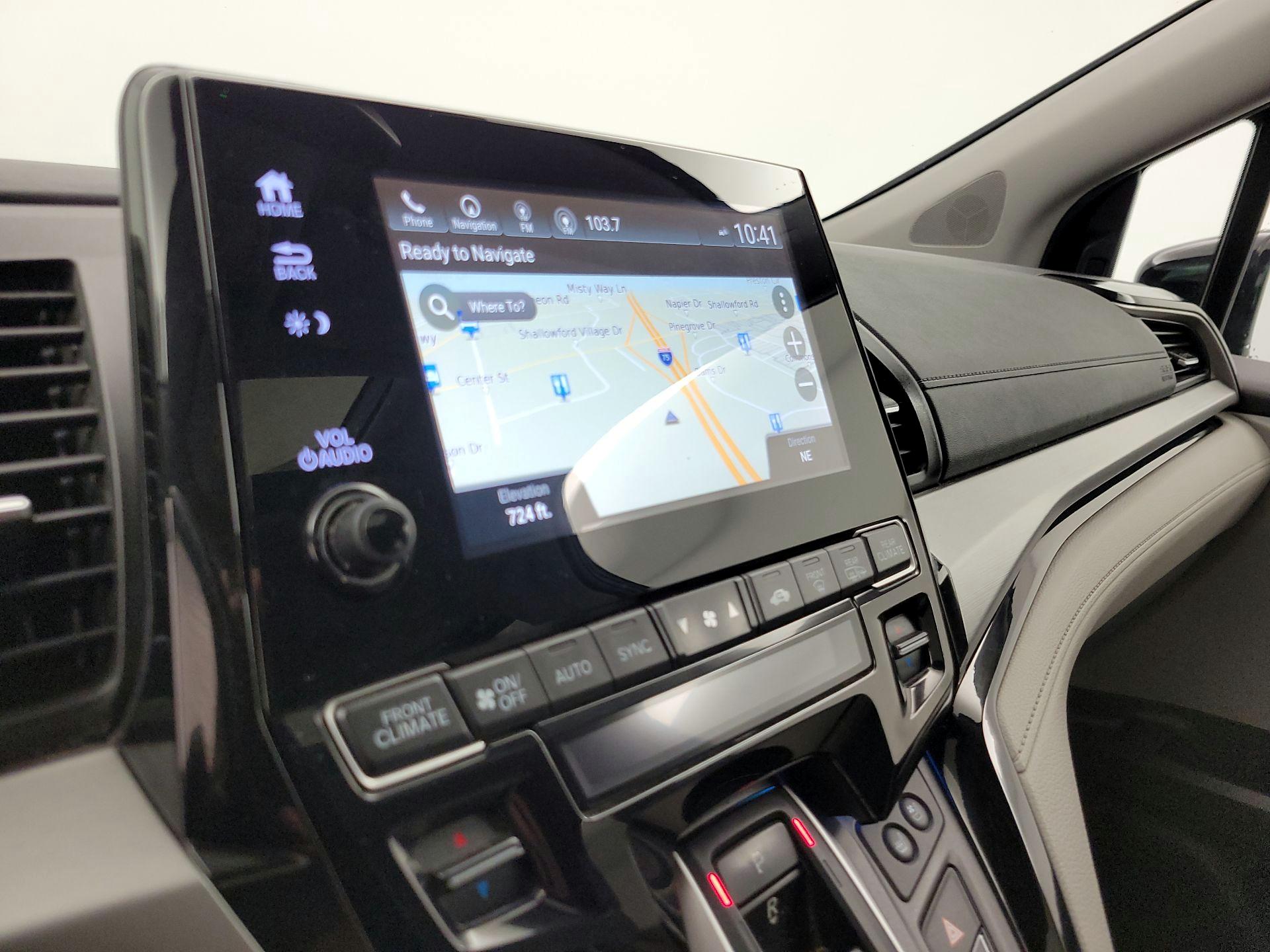 Thumbnail: 2018 Honda Odyssey - 14