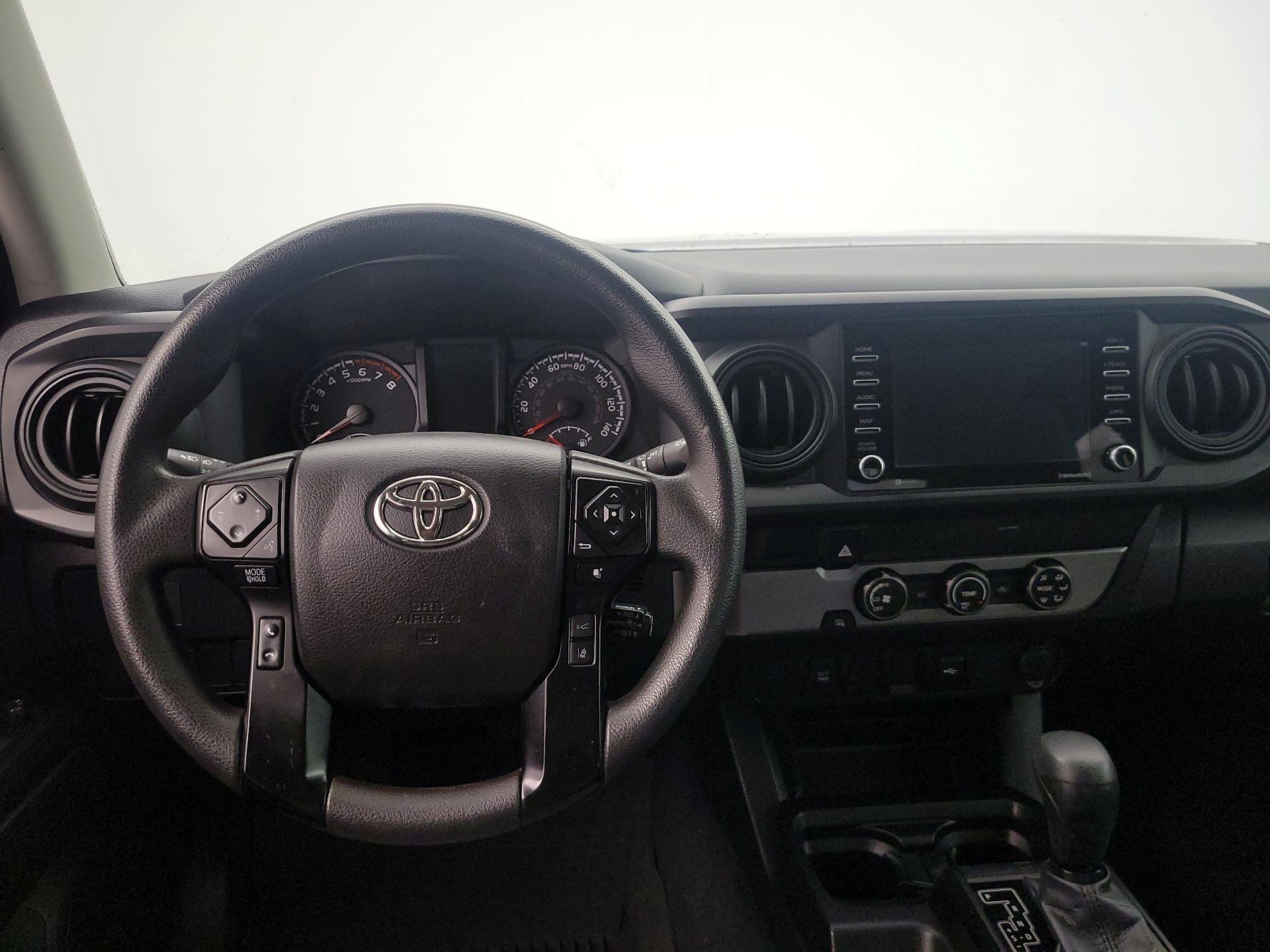 Thumbnail: 2022 Toyota Tacoma - 10