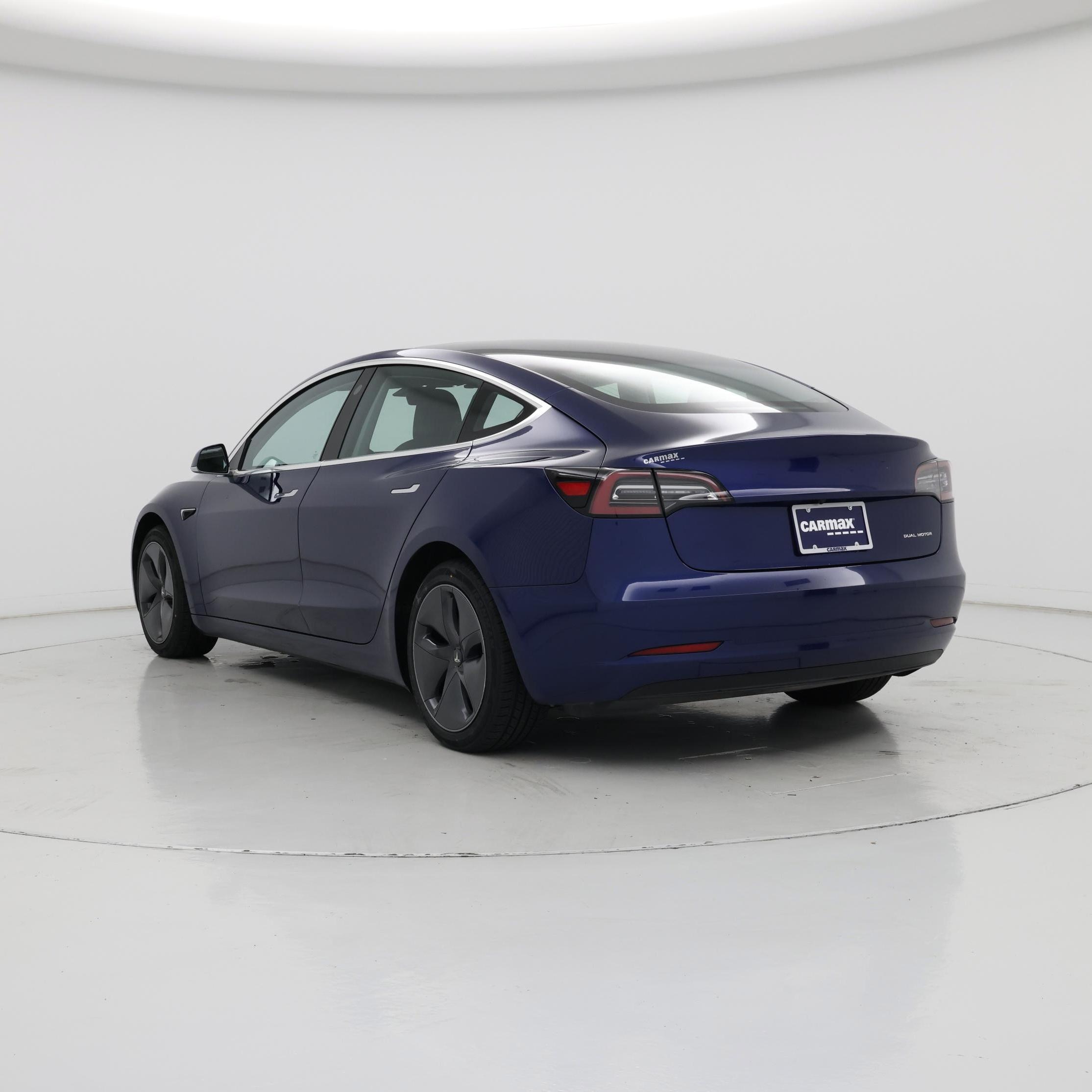 Thumbnail: 2019 Tesla Model 3 - 2