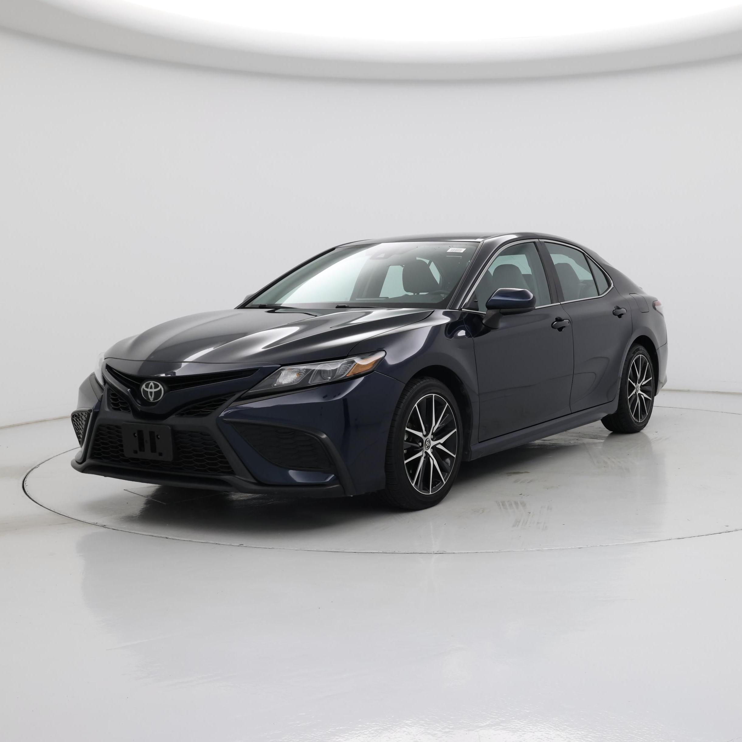 Thumbnail: 2021 Toyota Camry - 4