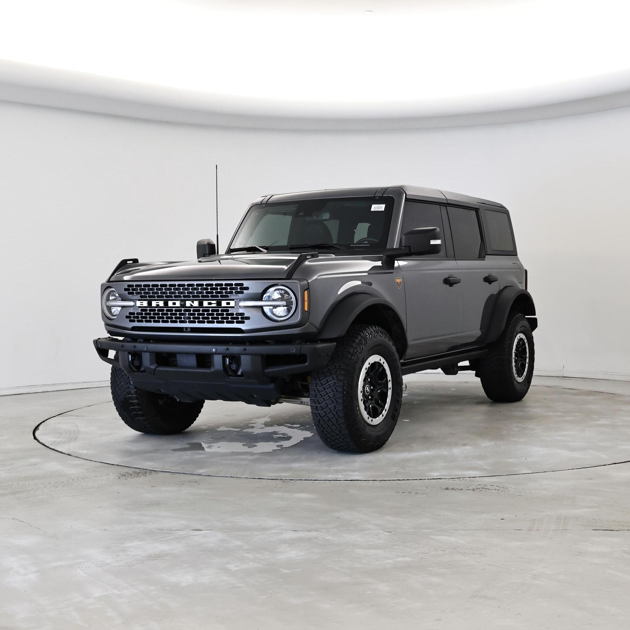 Thumbnail: 2023 Ford Bronco - 4