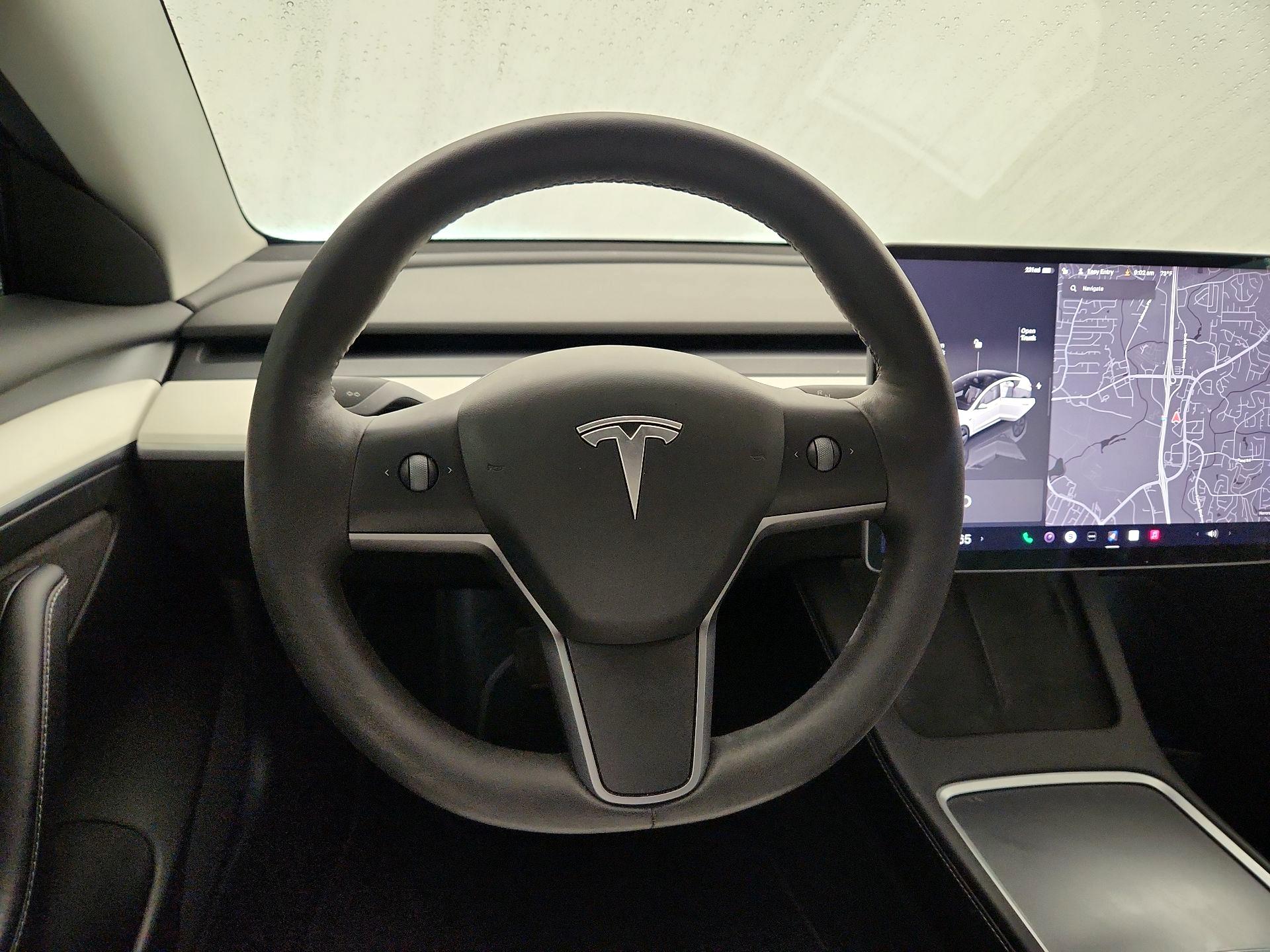 Thumbnail: 2022 Tesla Model 3 - 10