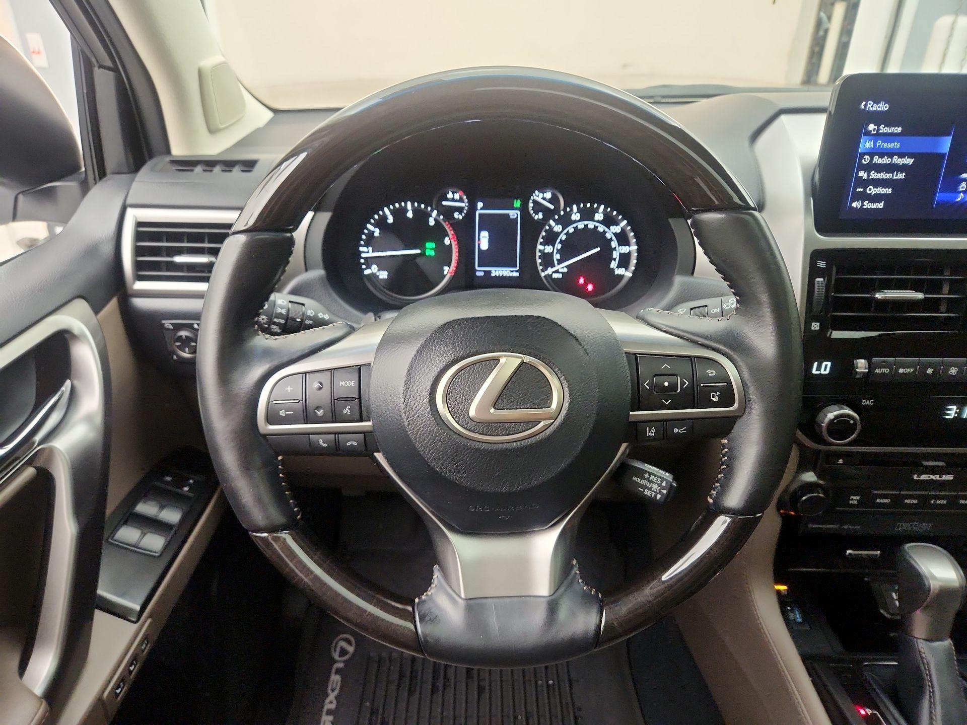 Thumbnail: 2022 Lexus GX - 10