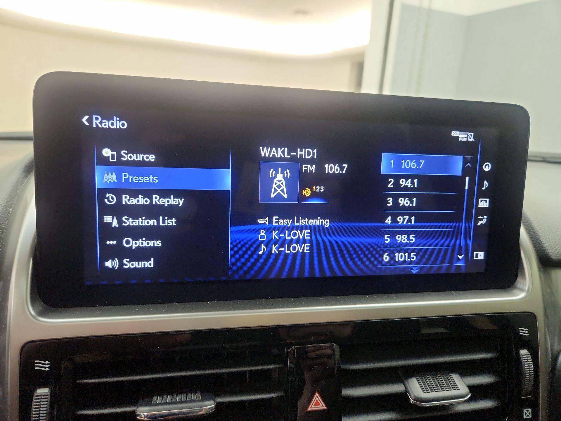 Thumbnail: 2022 Lexus GX - 16