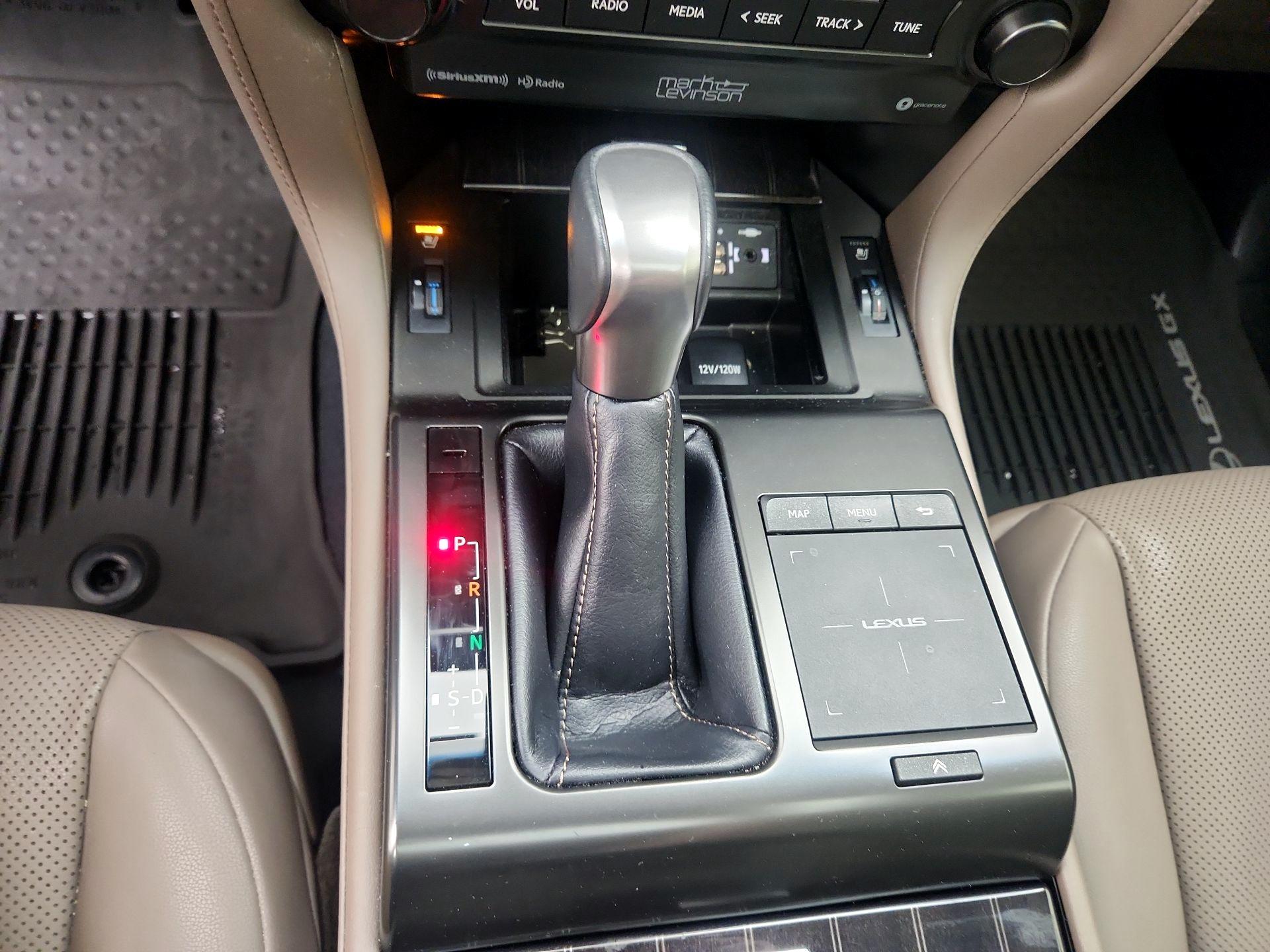 Thumbnail: 2022 Lexus GX - 18