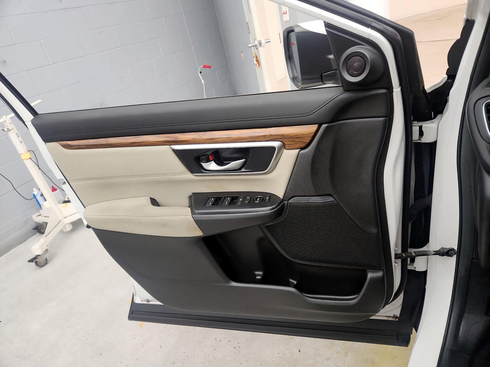 Thumbnail: 2020 Honda CR-V - 12