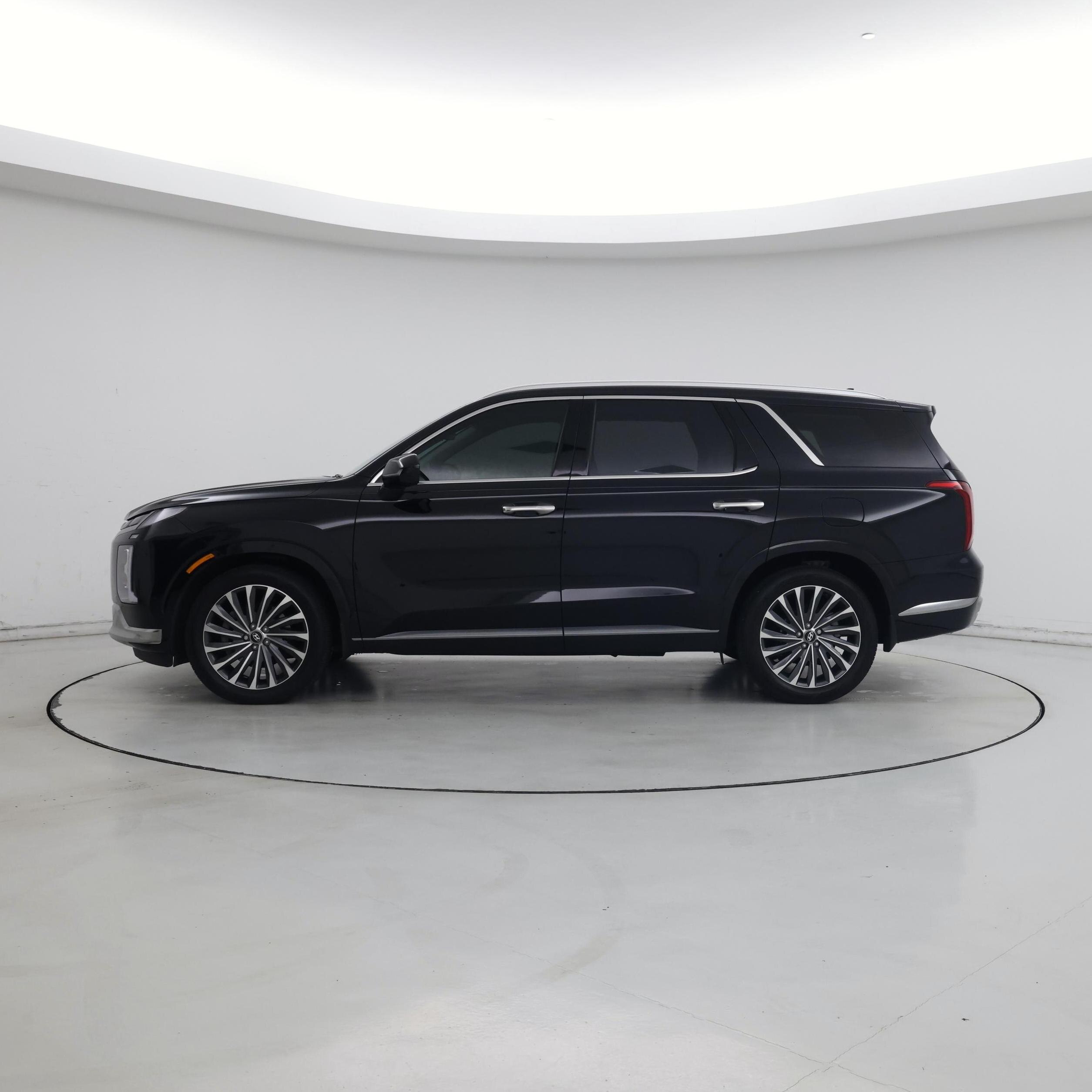 Thumbnail: 2023 Hyundai Palisade - 3