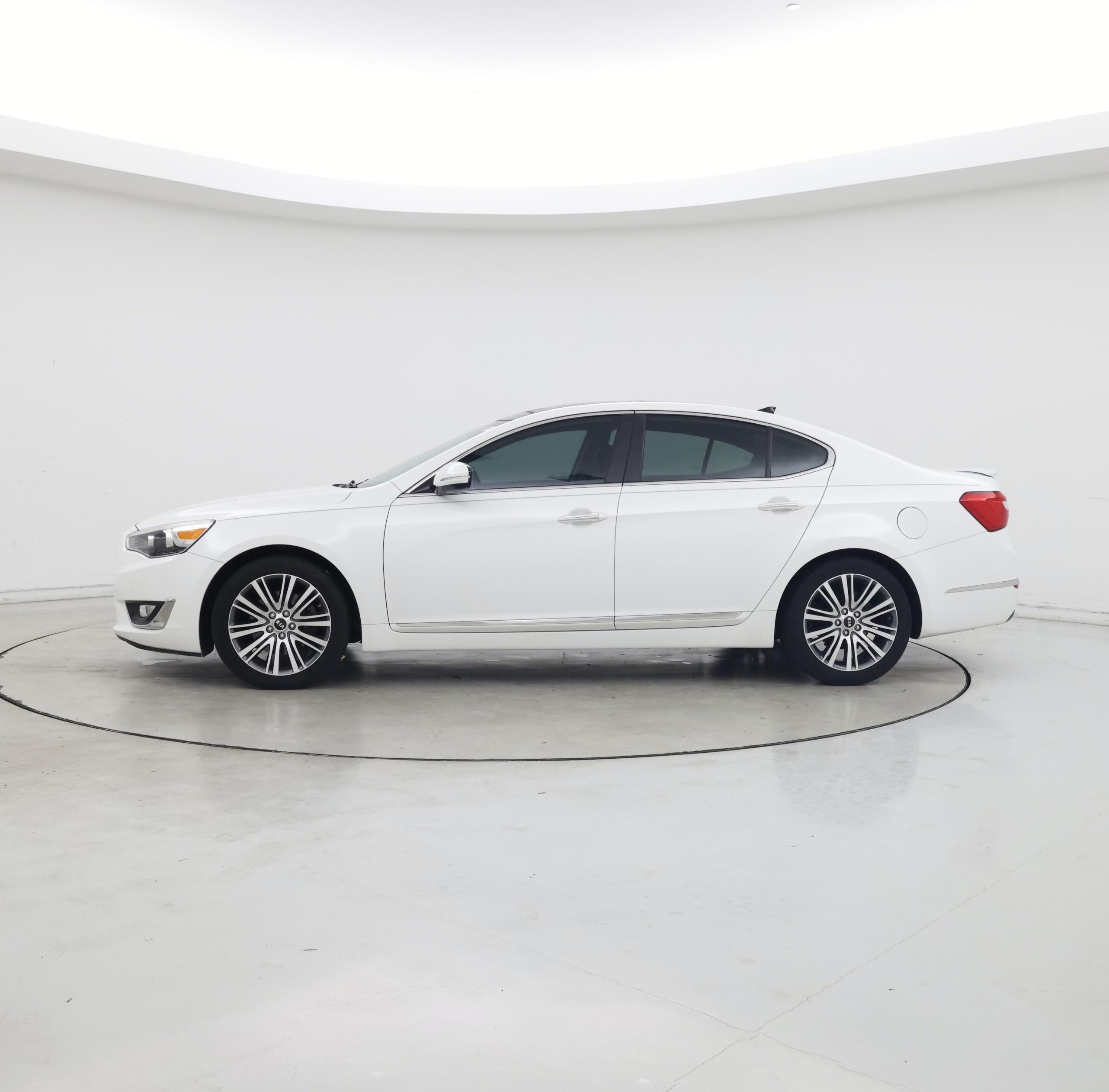 Thumbnail: 2015 Kia Cadenza - 3