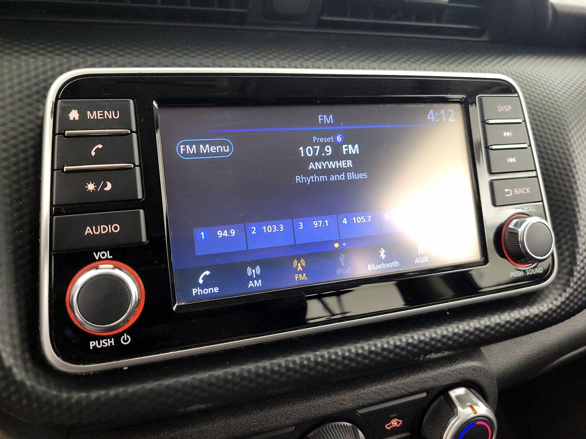 Thumbnail: 2021 Nissan Kicks - 15