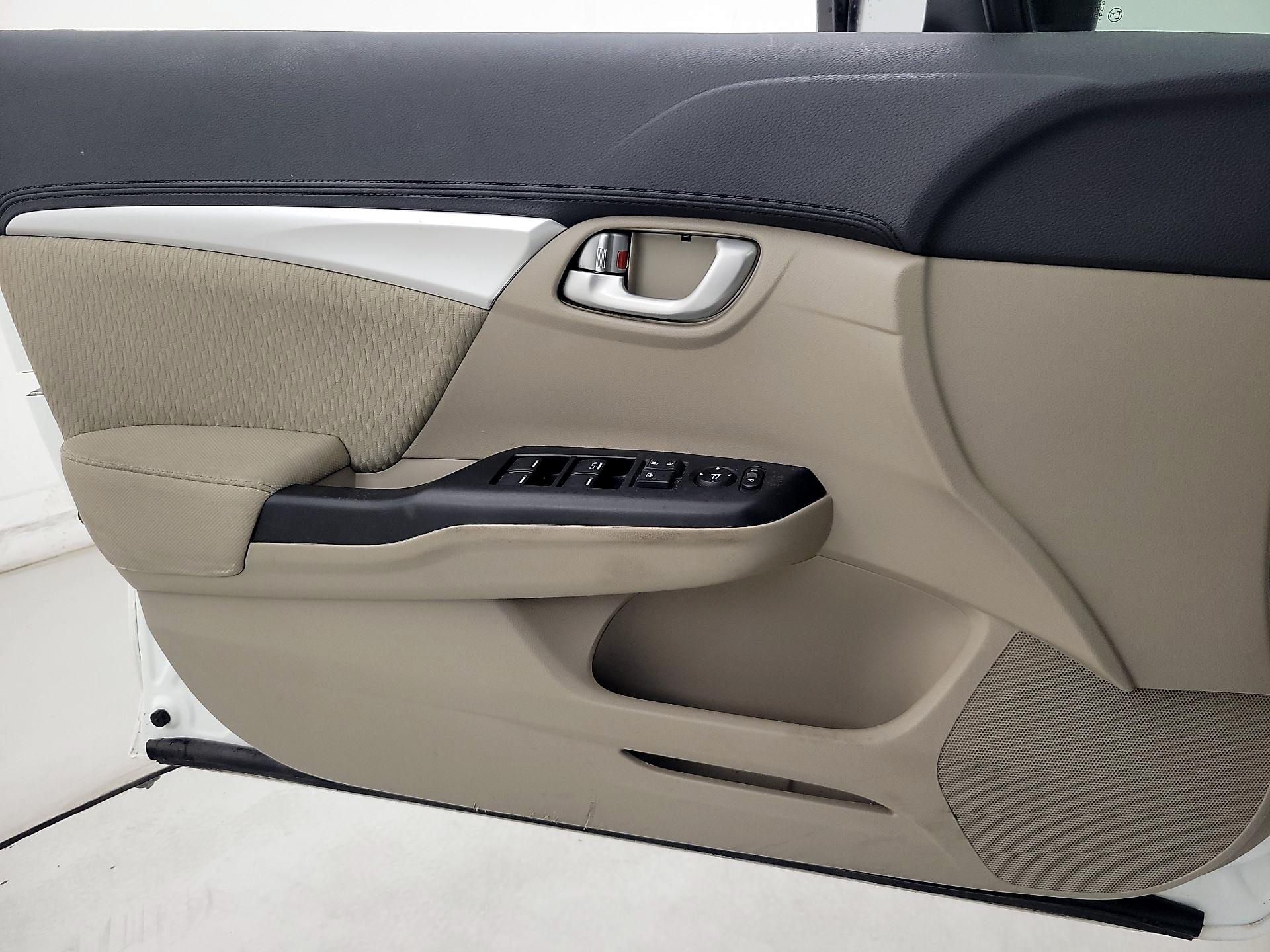 Thumbnail: 2014 Honda Civic - 12