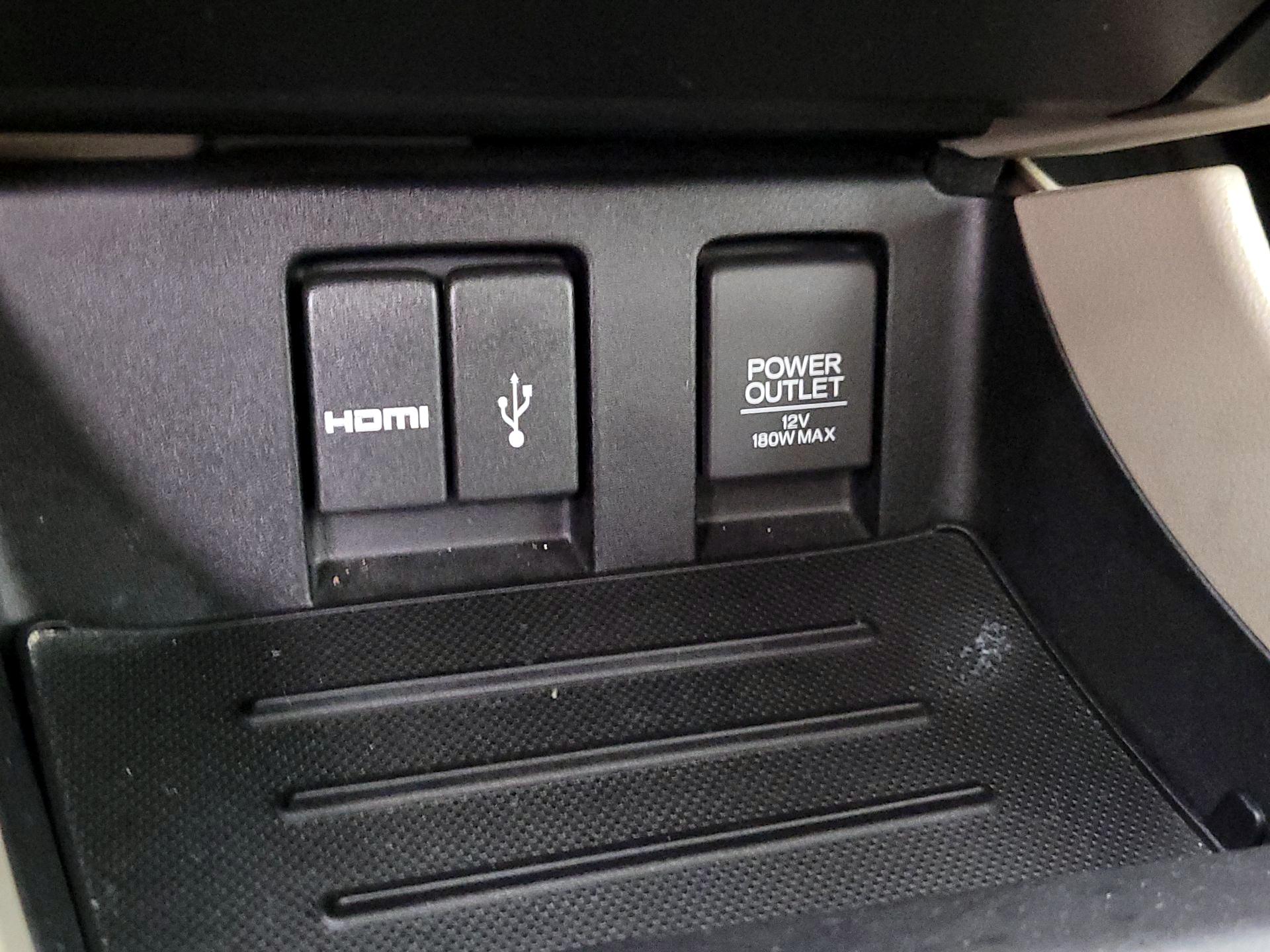Thumbnail: 2014 Honda Civic - 18