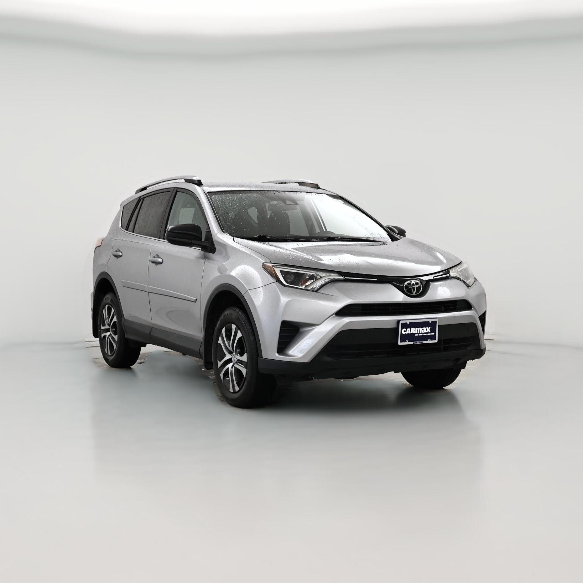 Thumbnail: 2018 Toyota RAV4 - 1