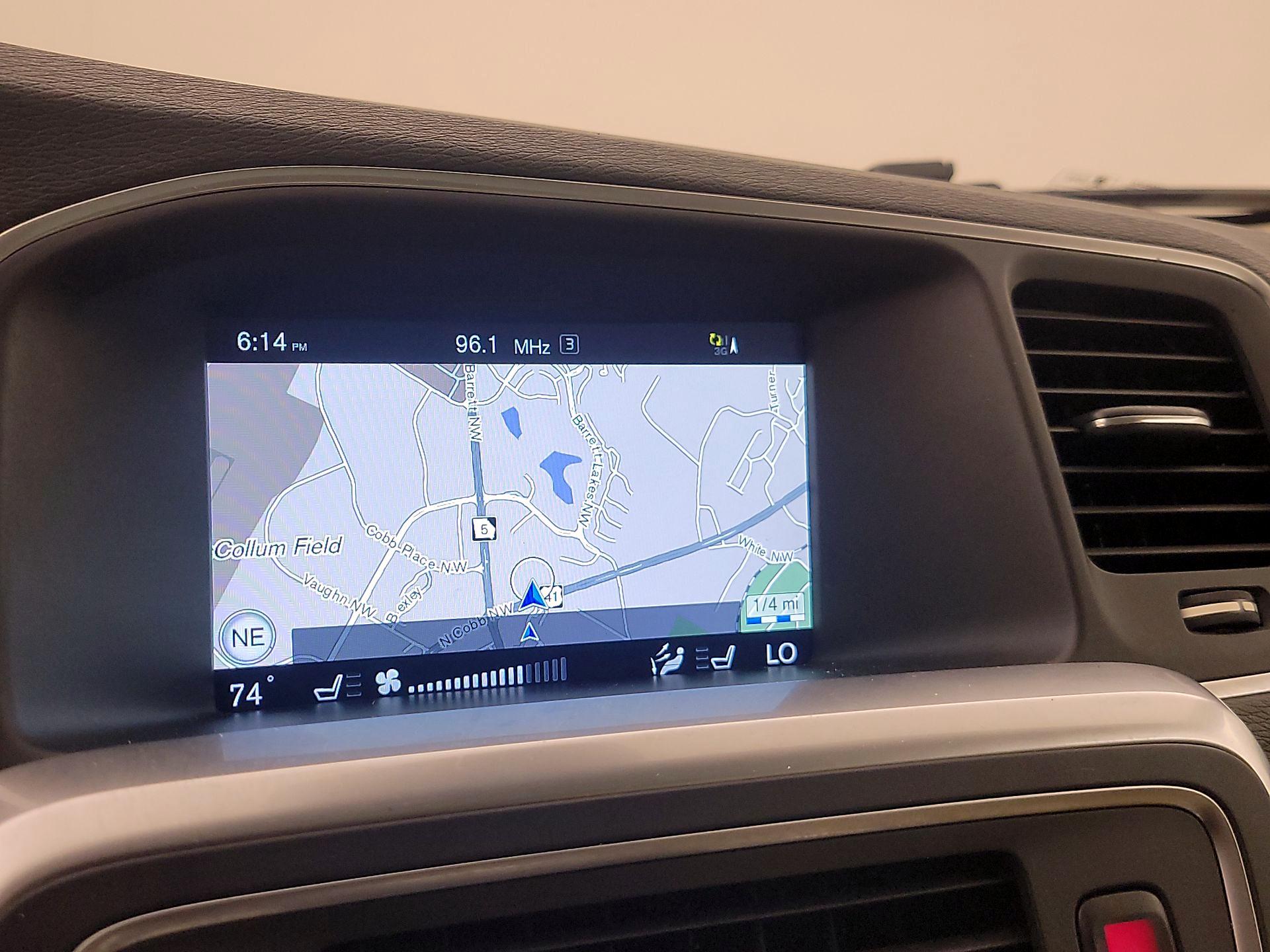 Thumbnail: 2017 Volvo S60 - 14