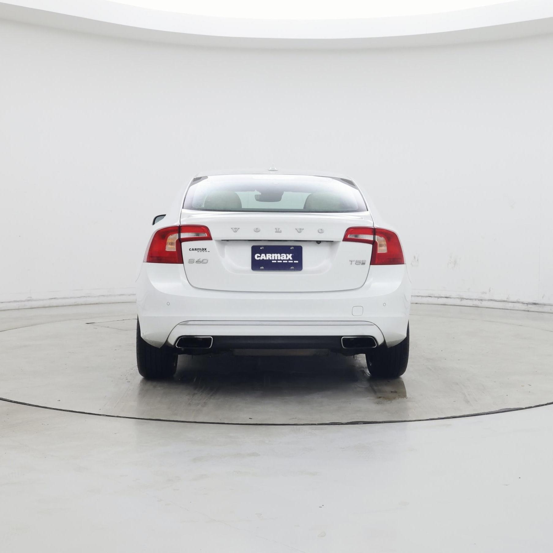 Thumbnail: 2017 Volvo S60 - 6