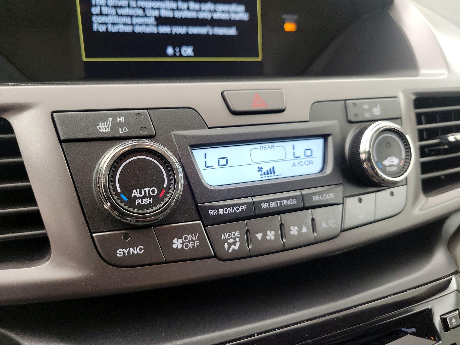 Thumbnail: 2016 Honda Odyssey - 16