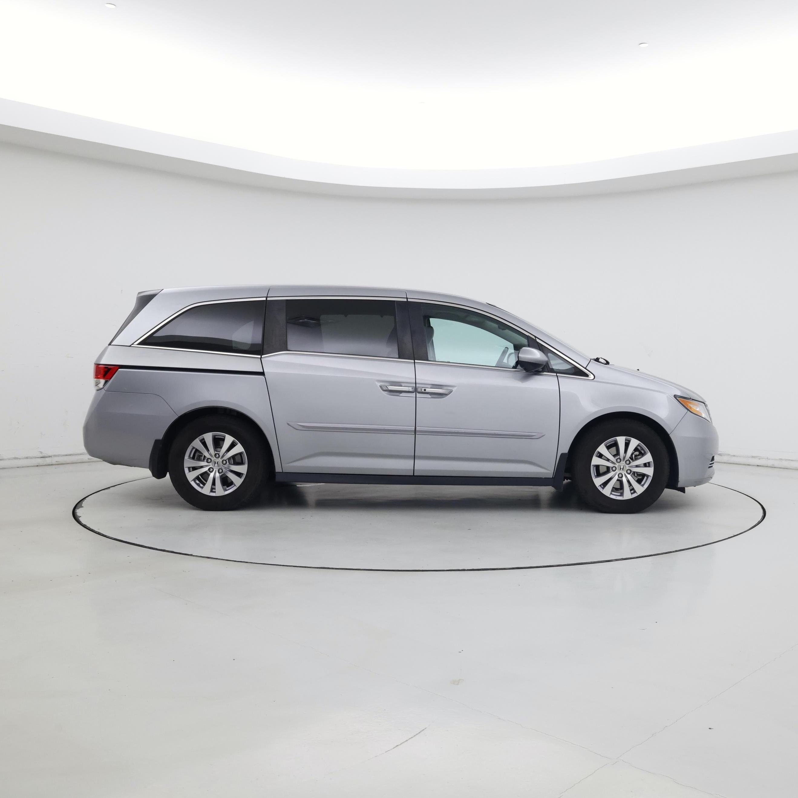 Thumbnail: 2016 Honda Odyssey - 7