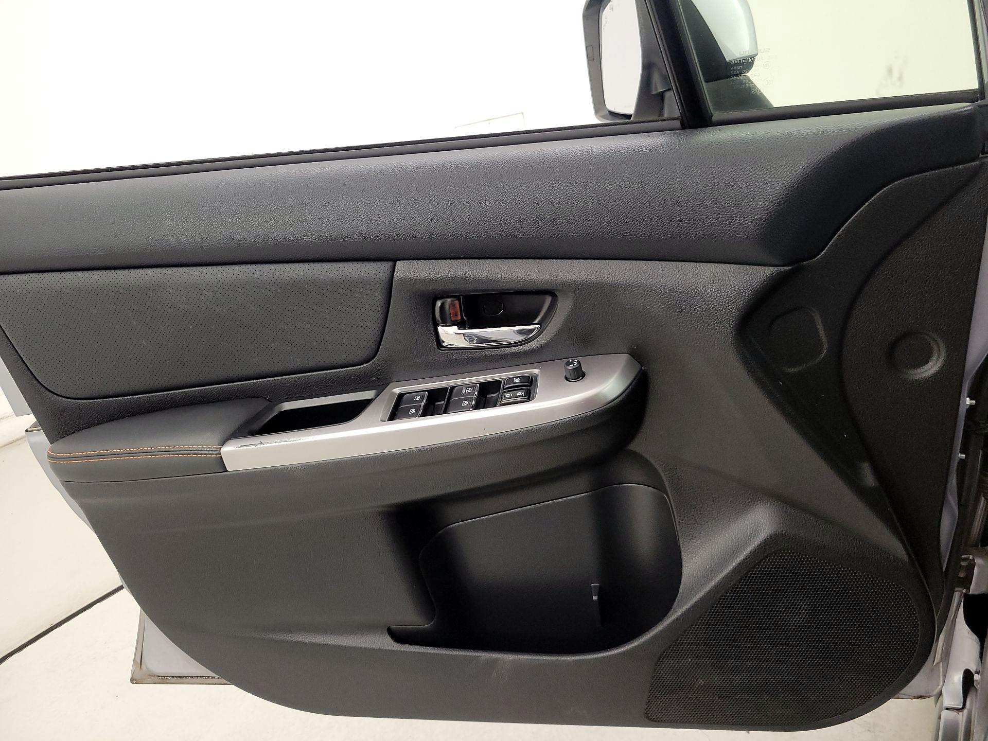 Thumbnail: 2016 Subaru XV Crosstrek - 12