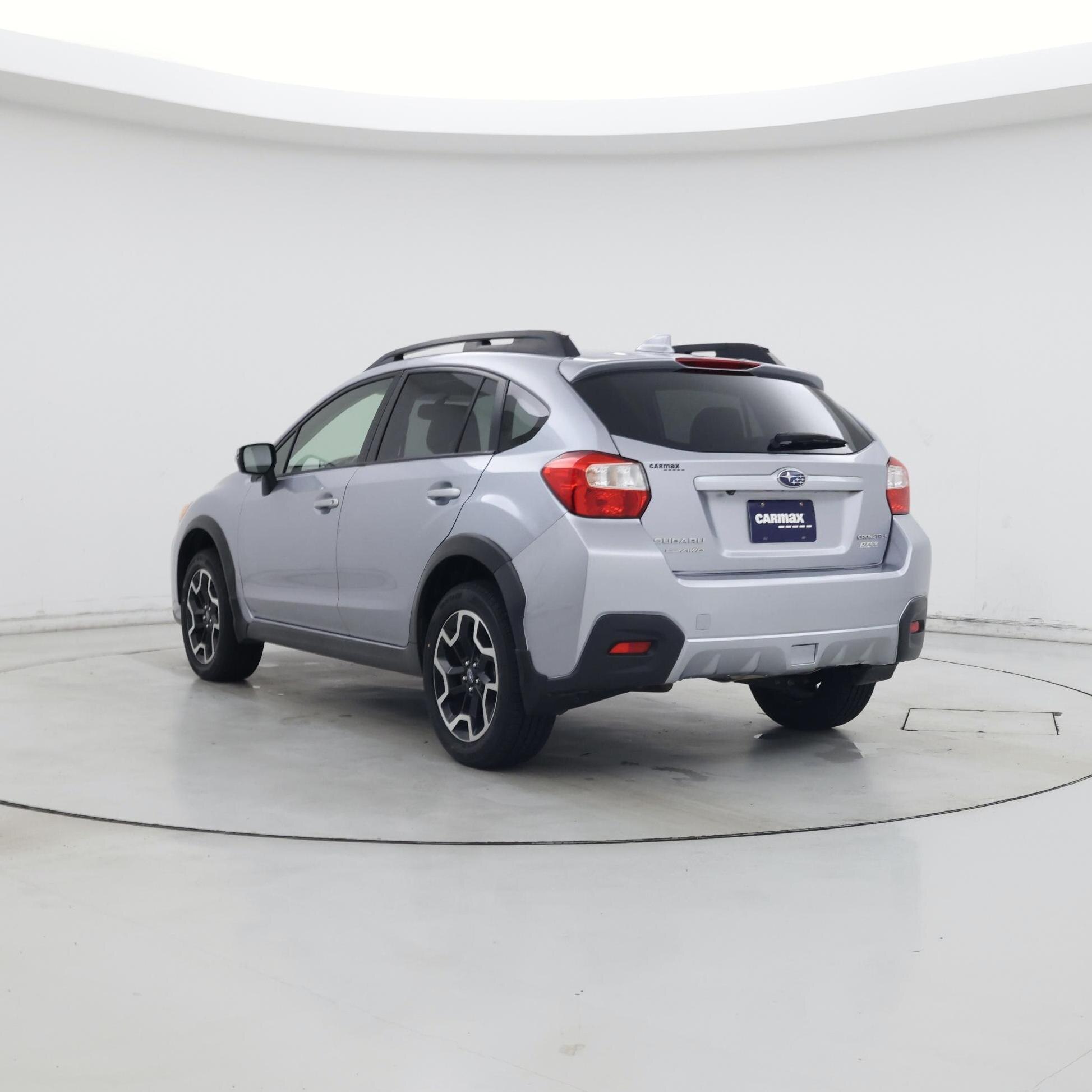 Thumbnail: 2016 Subaru XV Crosstrek - 2