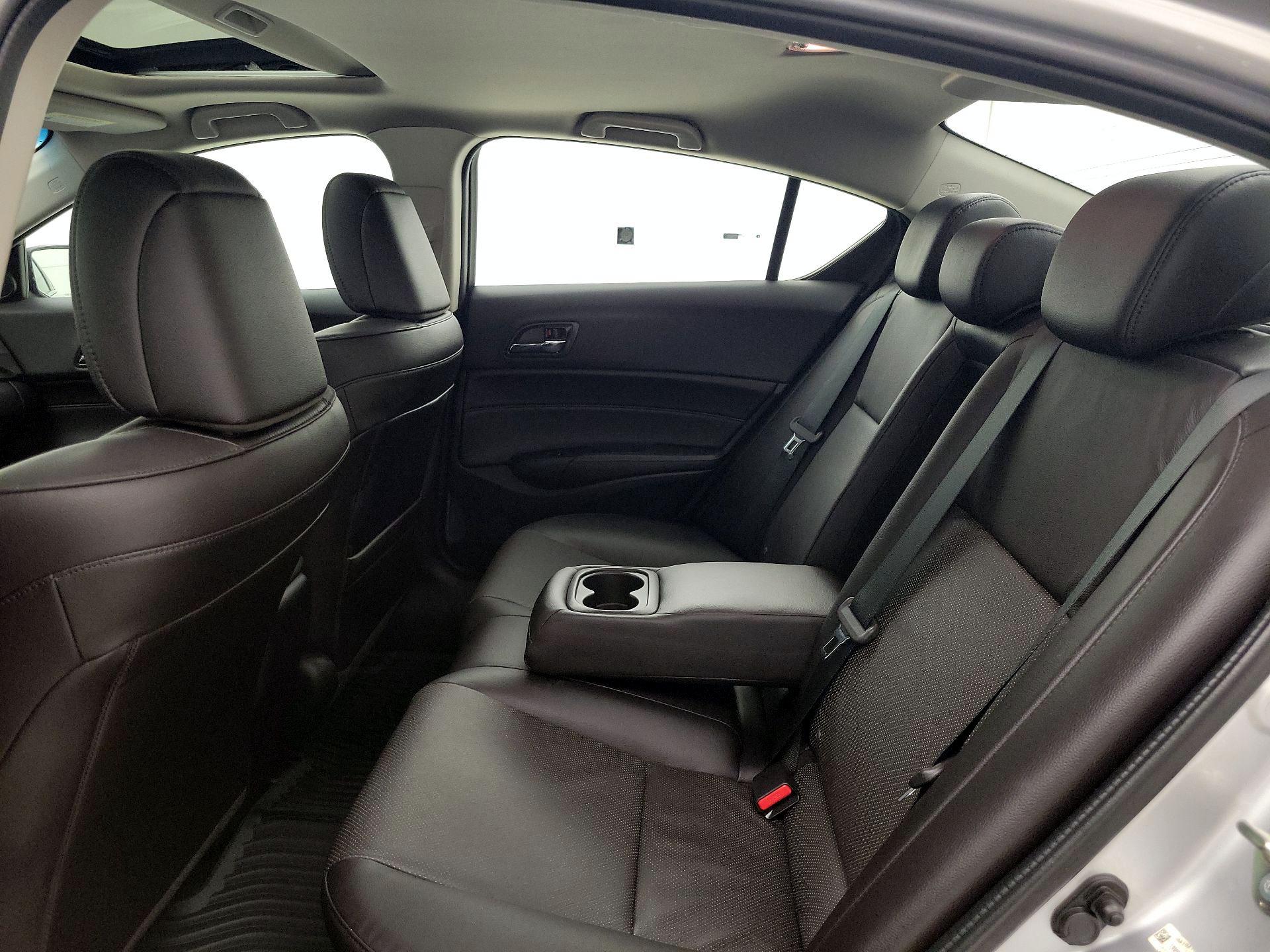 Thumbnail: 2015 Acura ILX - 20