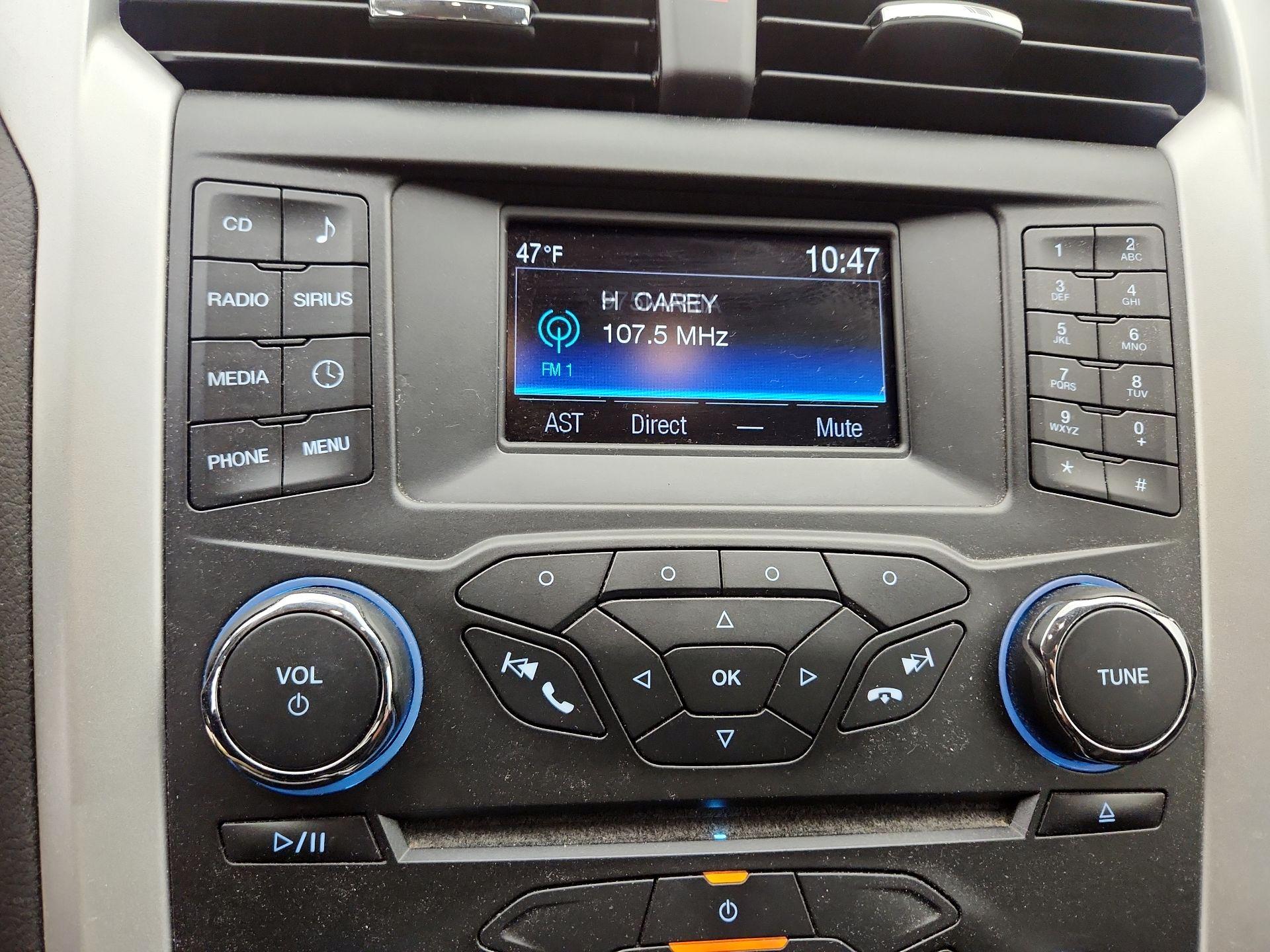 Thumbnail: 2015 Ford Fusion - 15