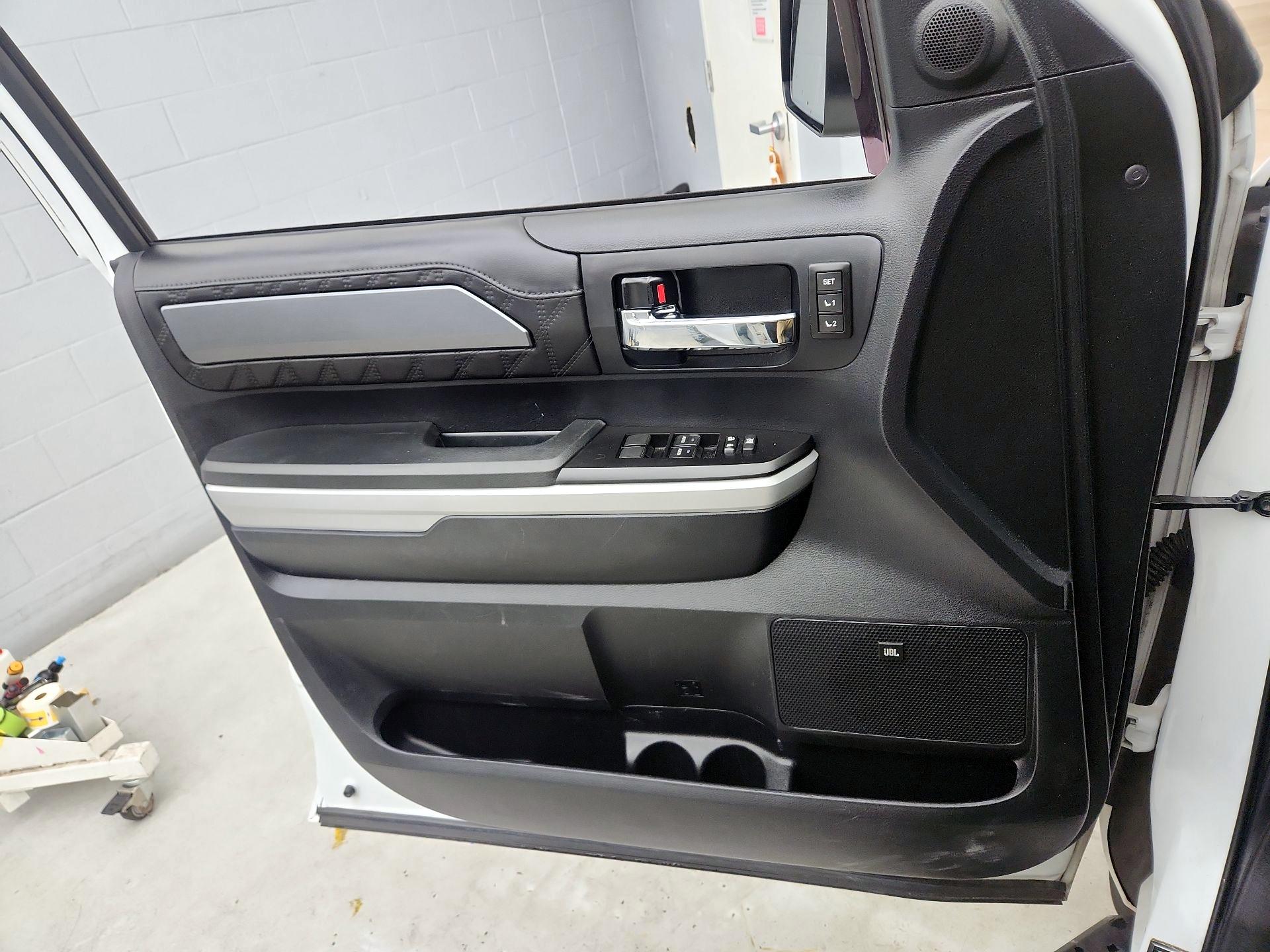 Thumbnail: 2019 Toyota Tundra - 12