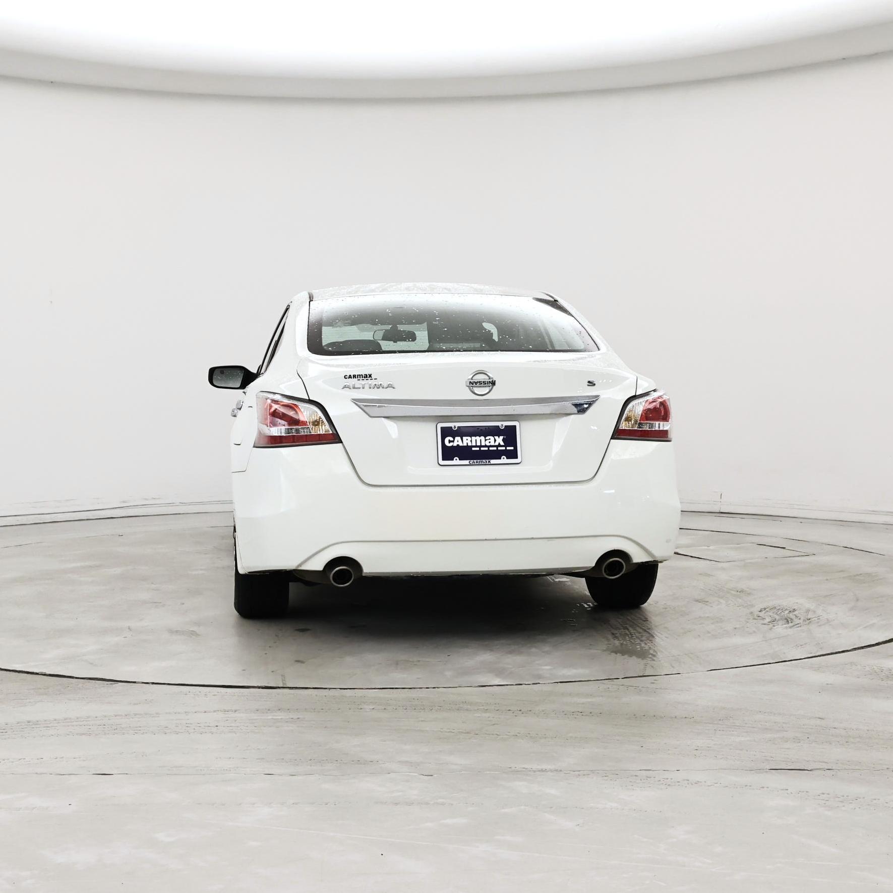 Thumbnail: 2015 Nissan Altima - 6