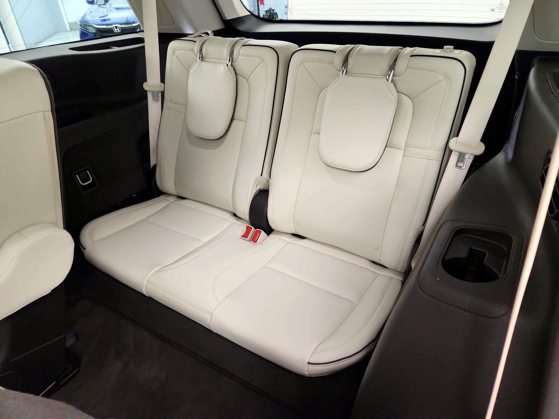 Thumbnail: 2020 Lincoln Aviator - 20