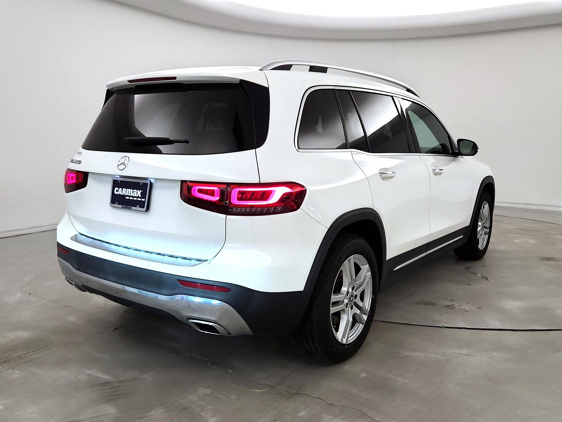Thumbnail: 2020 Mercedes-Benz GLB - 5