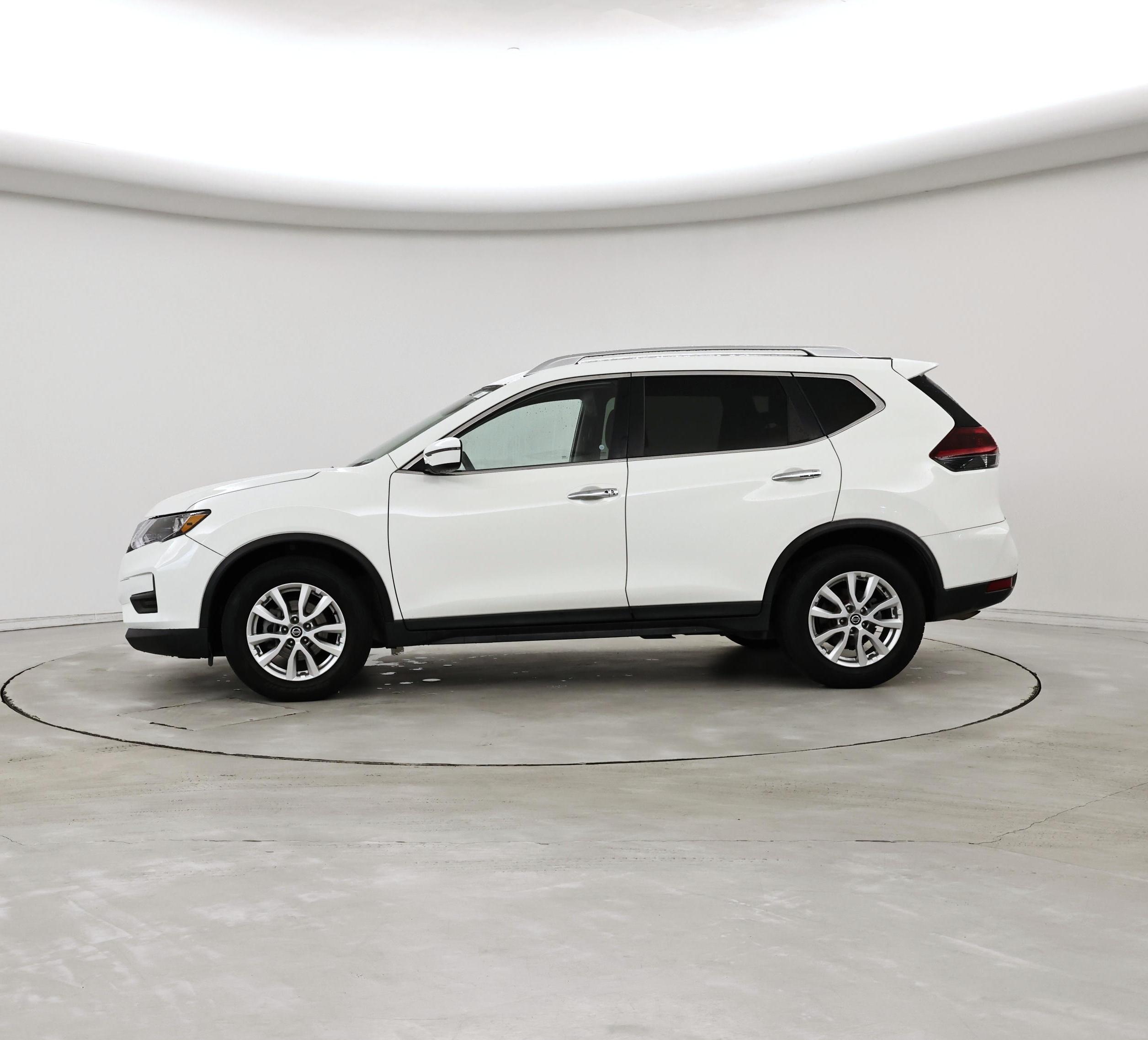 Thumbnail: 2020 Nissan Rogue - 3