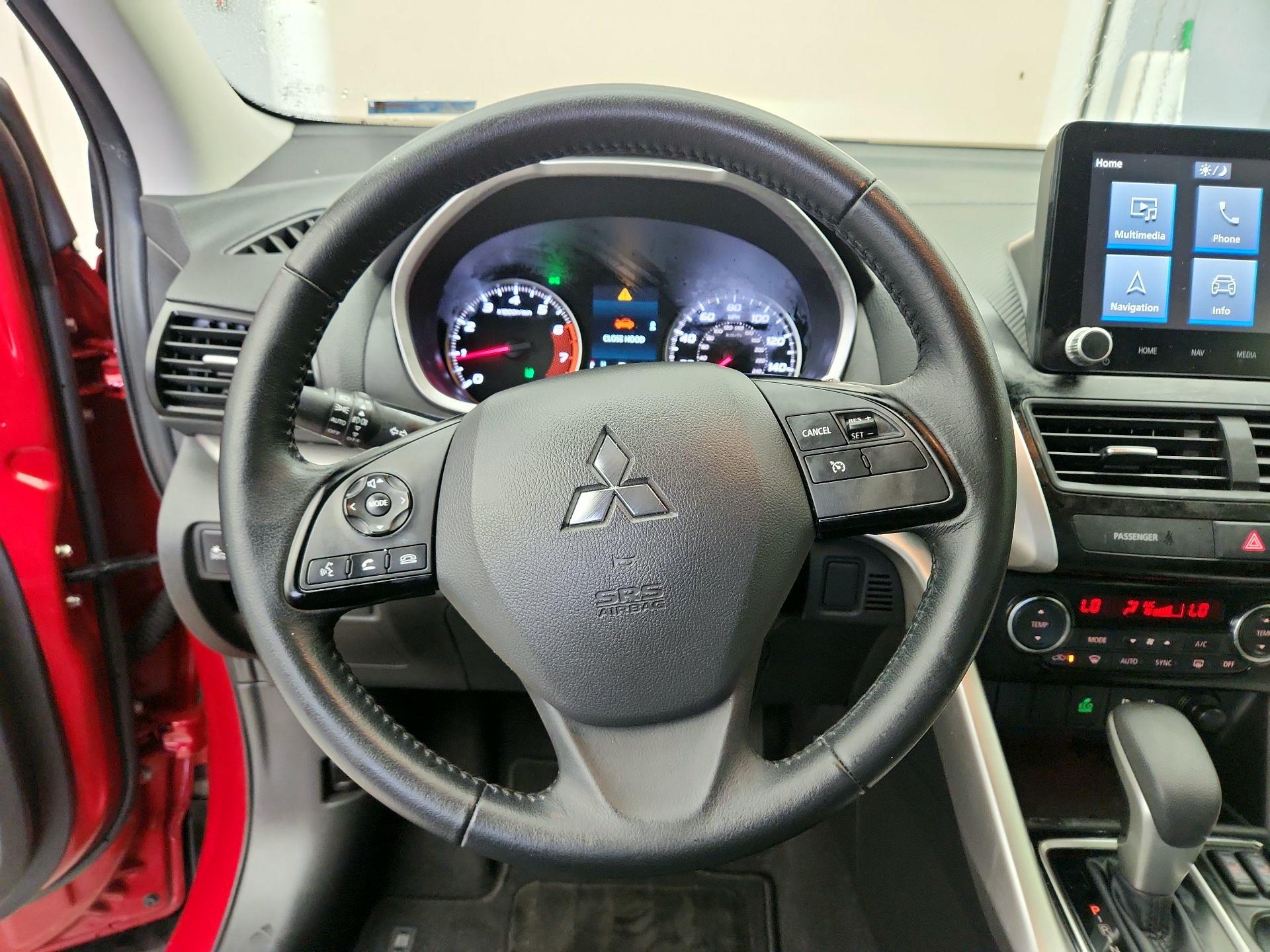 Thumbnail: 2022 Mitsubishi Eclipse Cross - 10