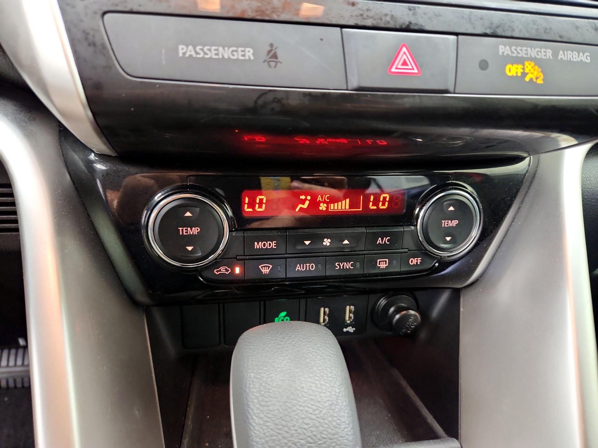Thumbnail: 2022 Mitsubishi Eclipse Cross - 16