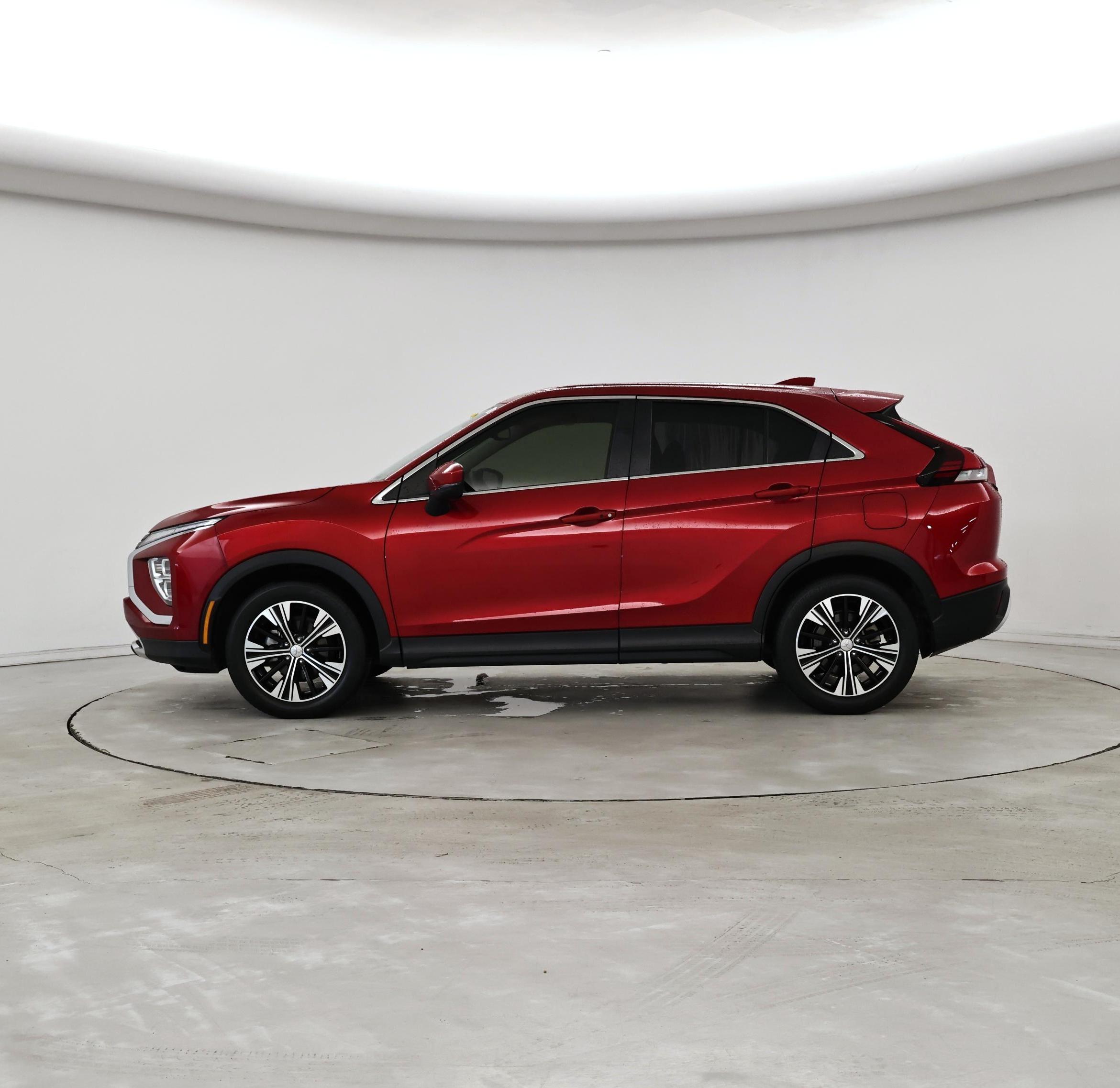 Thumbnail: 2022 Mitsubishi Eclipse Cross - 3