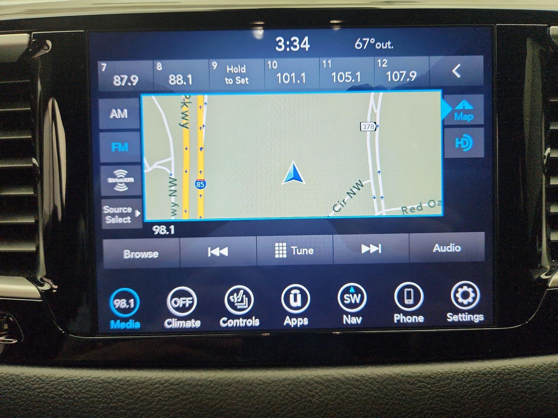 Thumbnail: 2020 Chrysler Pacifica - 16